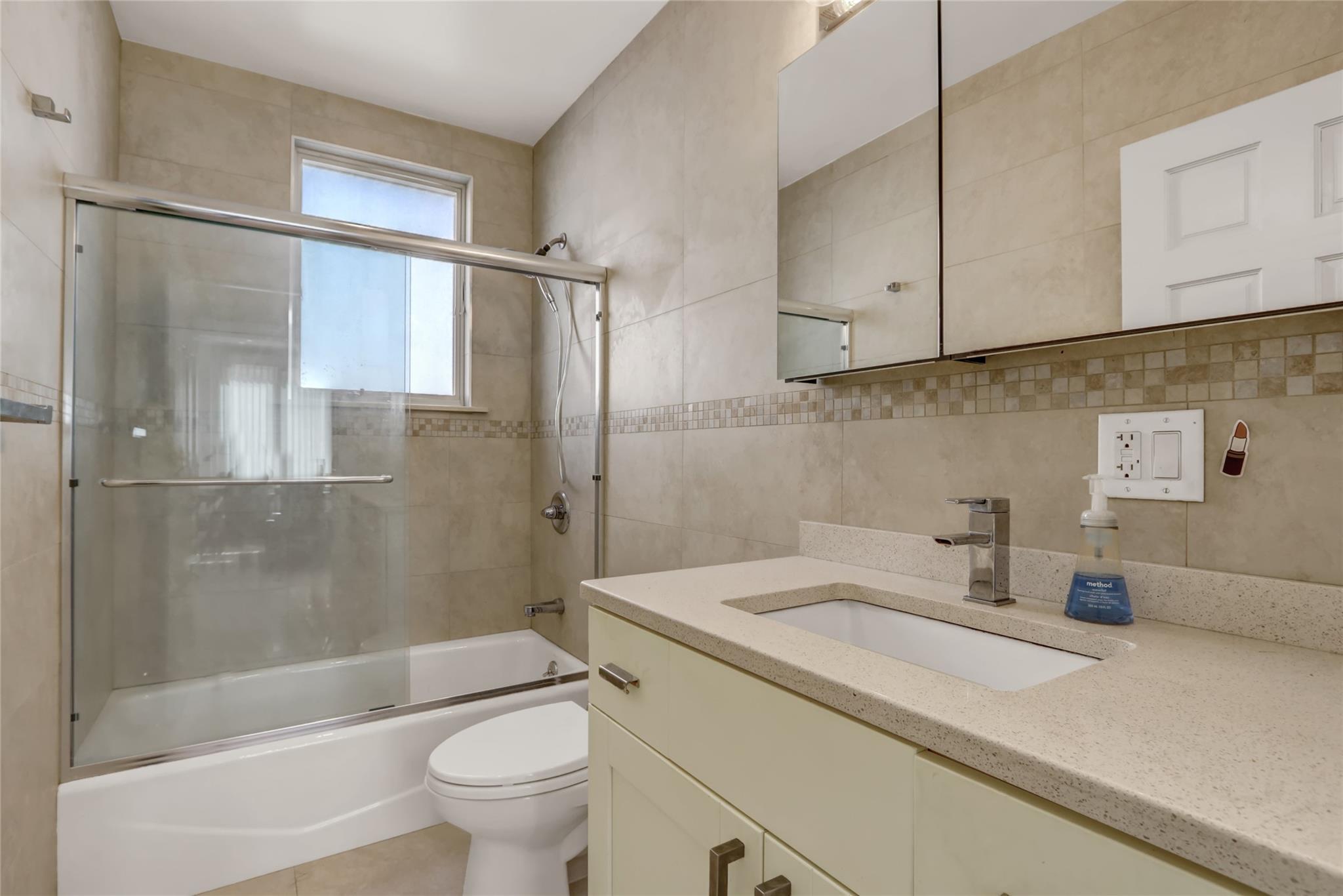 Single Family 199  Queens, NY 11365, MLS-840703-13