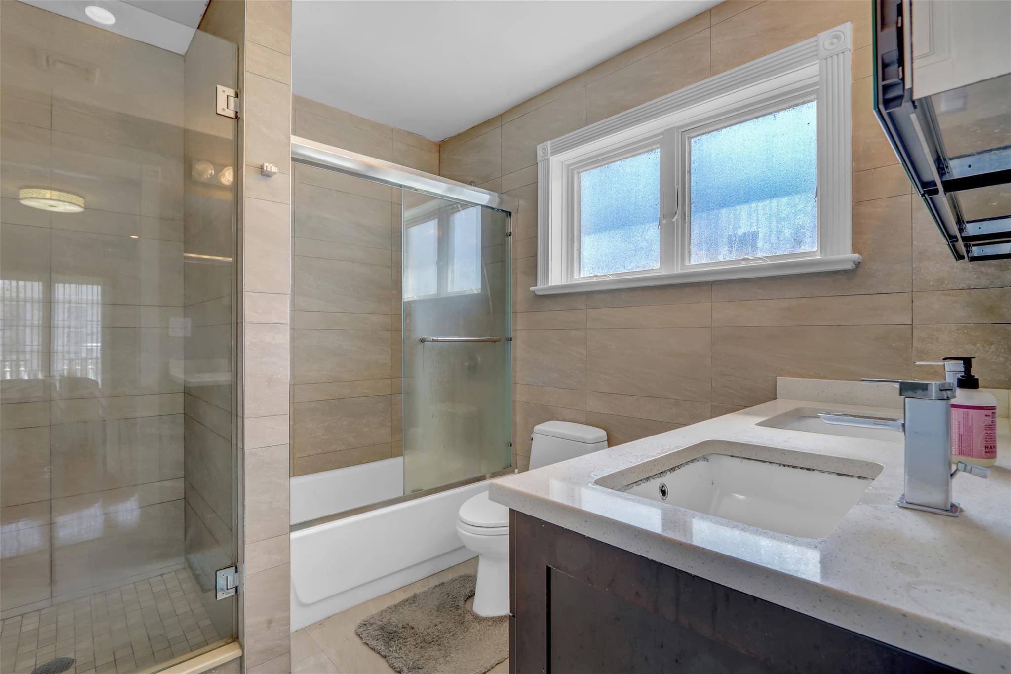 Single Family 199  Queens, NY 11365, MLS-840703-18