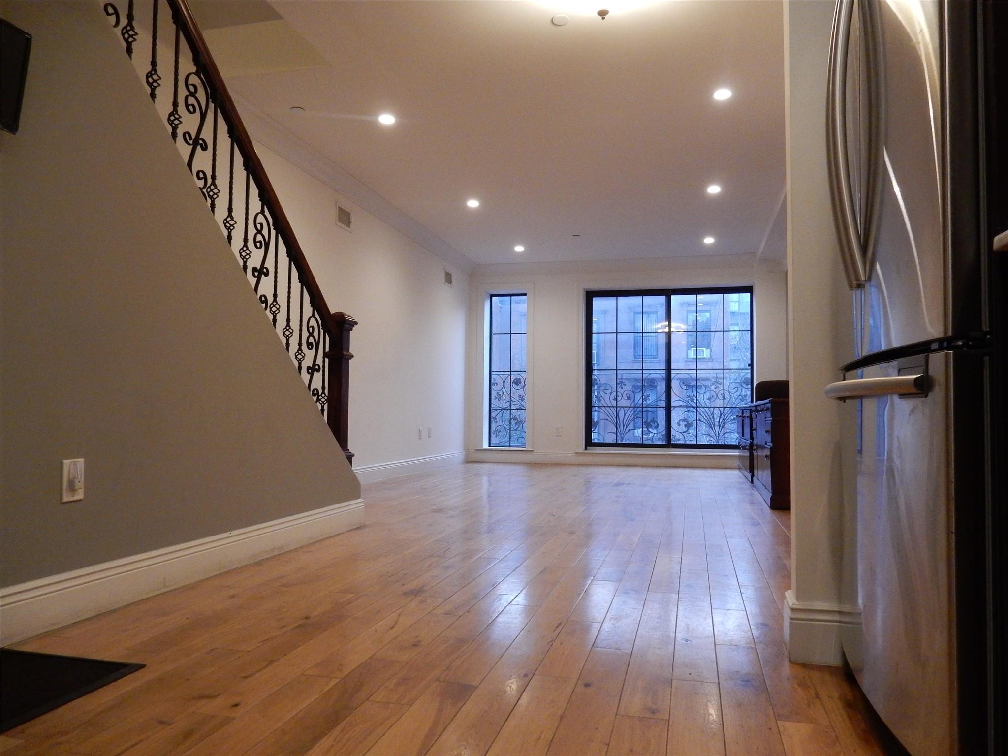 Apartment West 136th  Manhattan, NY 10030, MLS-840757-4