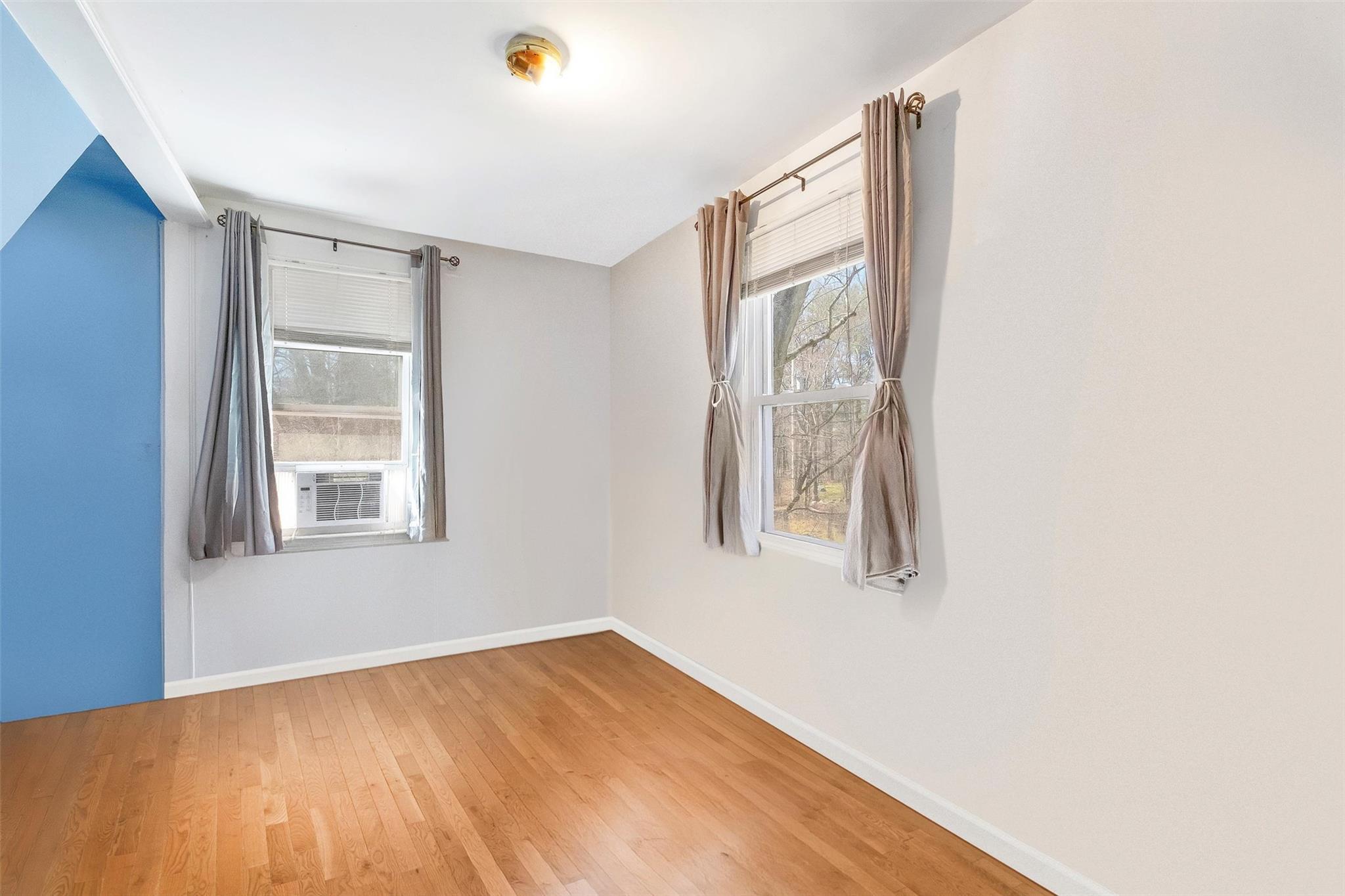 Single Family Hickory  Westchester County, NY 10506, MLS-840777-18