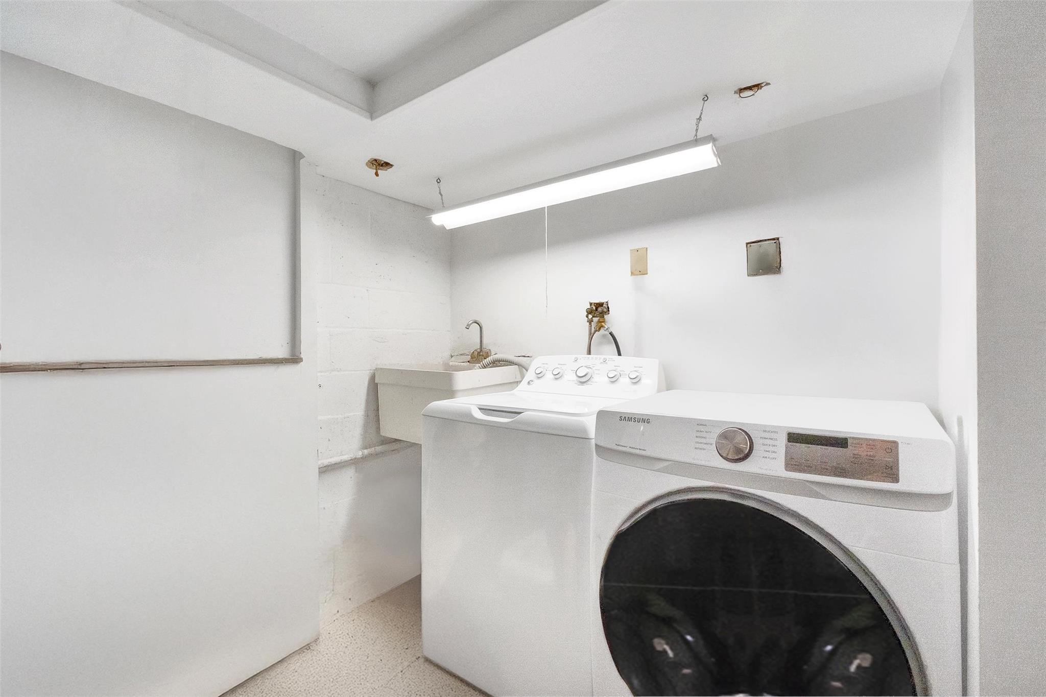 Single Family Hickory  Westchester County, NY 10506, MLS-840777-27