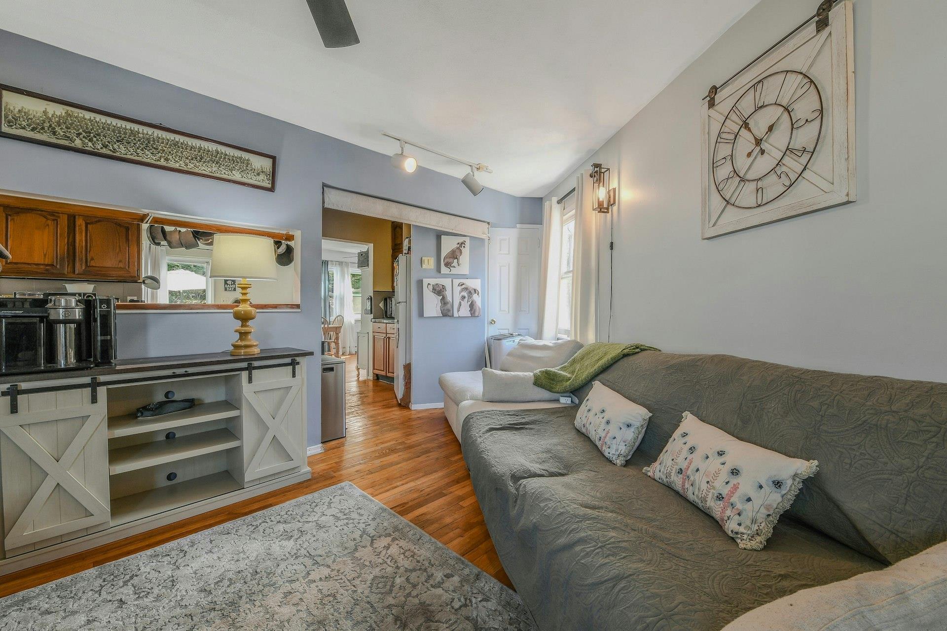 Single Family Bayview  Suffolk County, NY 11743, MLS-840800-4
