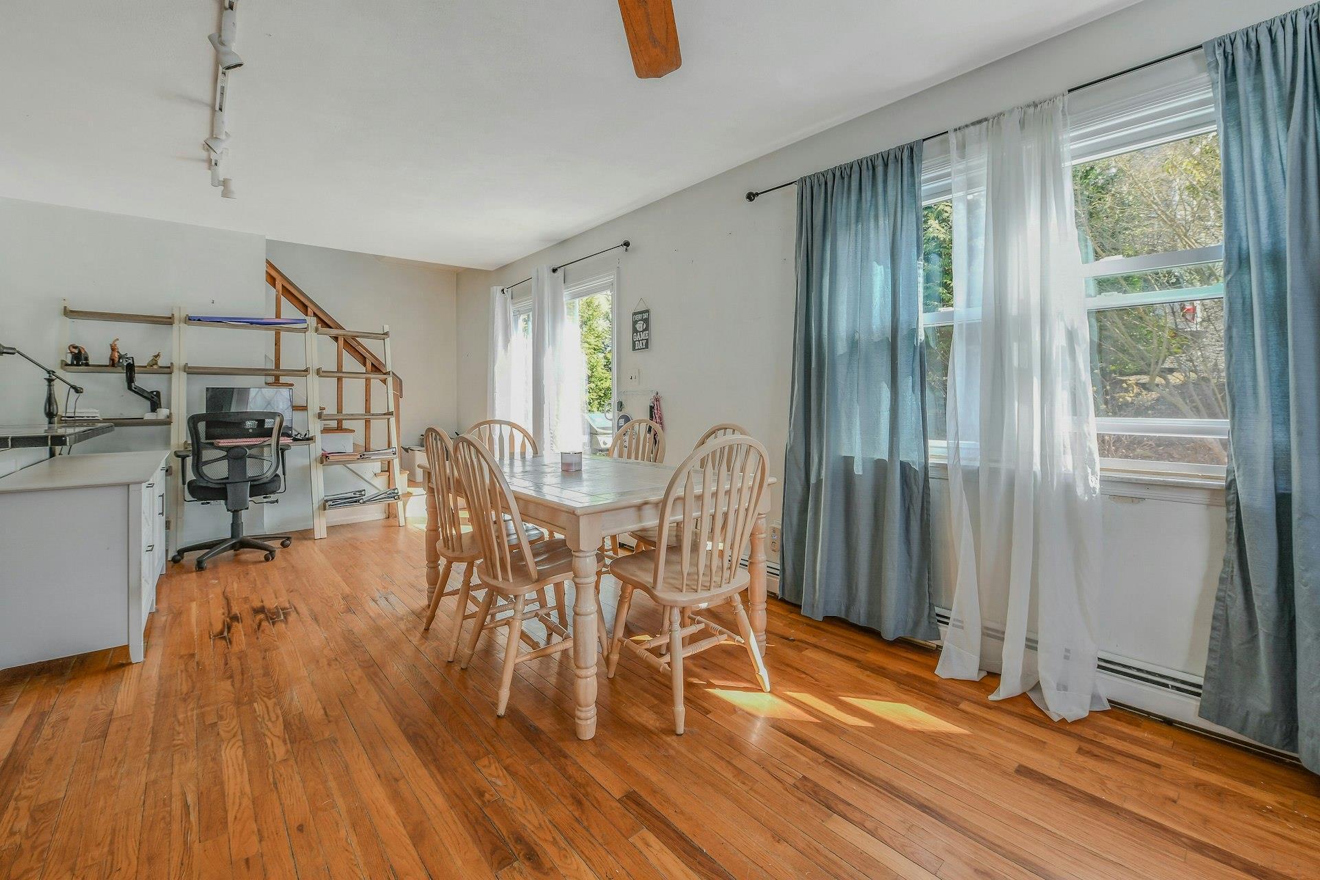Single Family Bayview  Suffolk County, NY 11743, MLS-840800-7