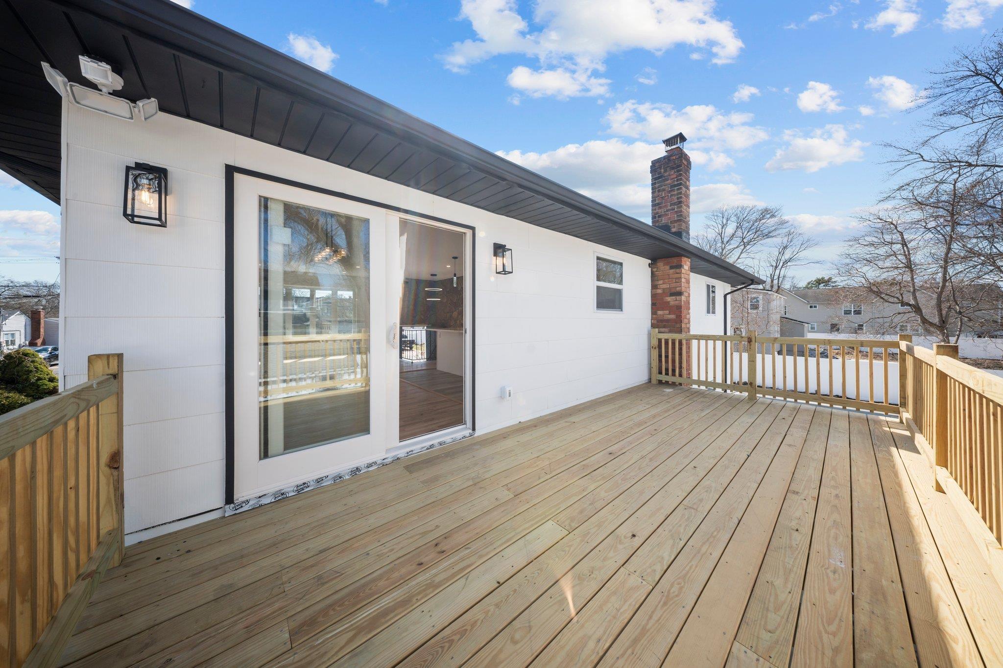 Single Family State  Suffolk County, NY 11704, MLS-840807-18