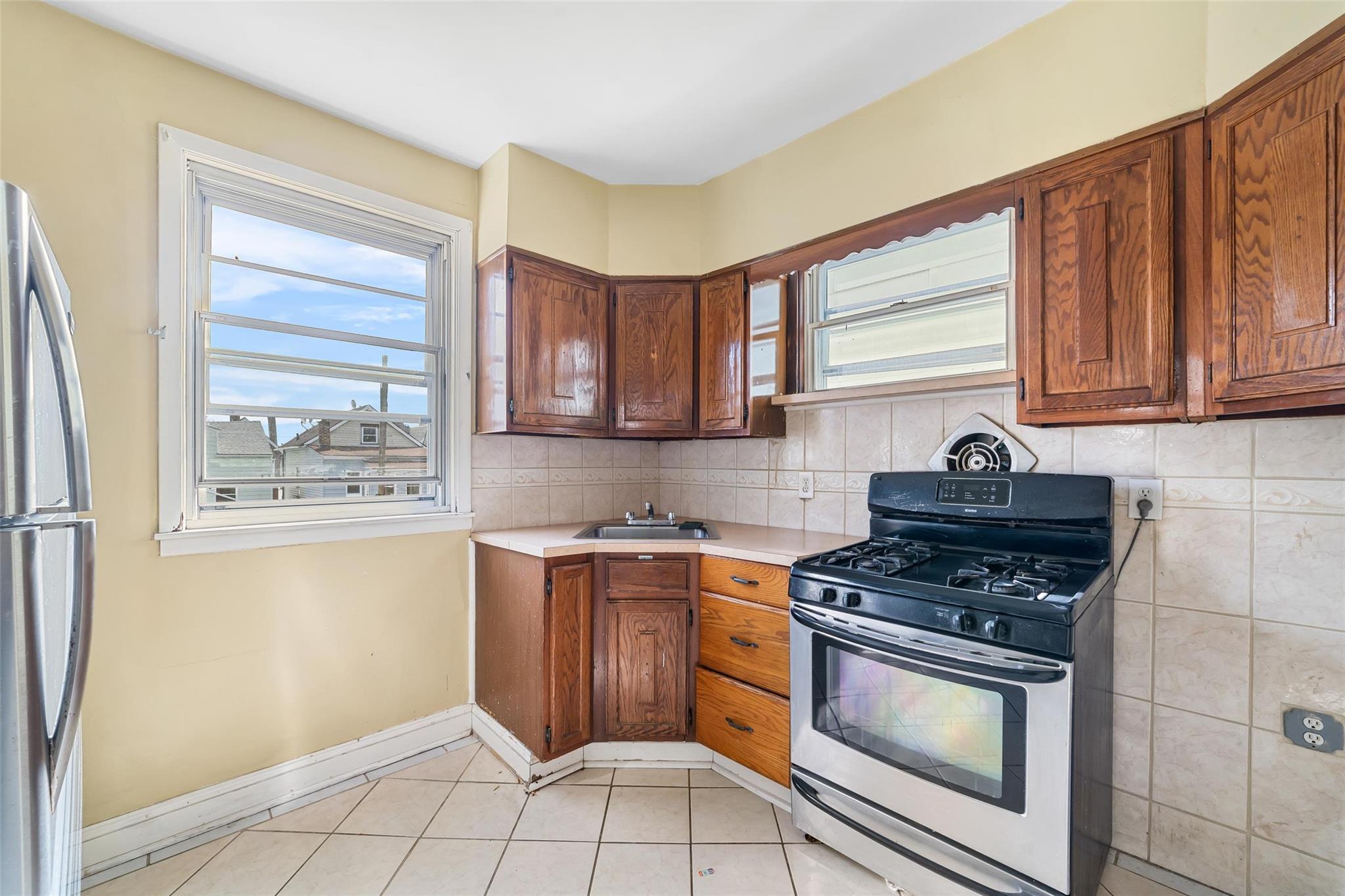 Single Family 8th  Westchester County, NY 10550, MLS-840822-13