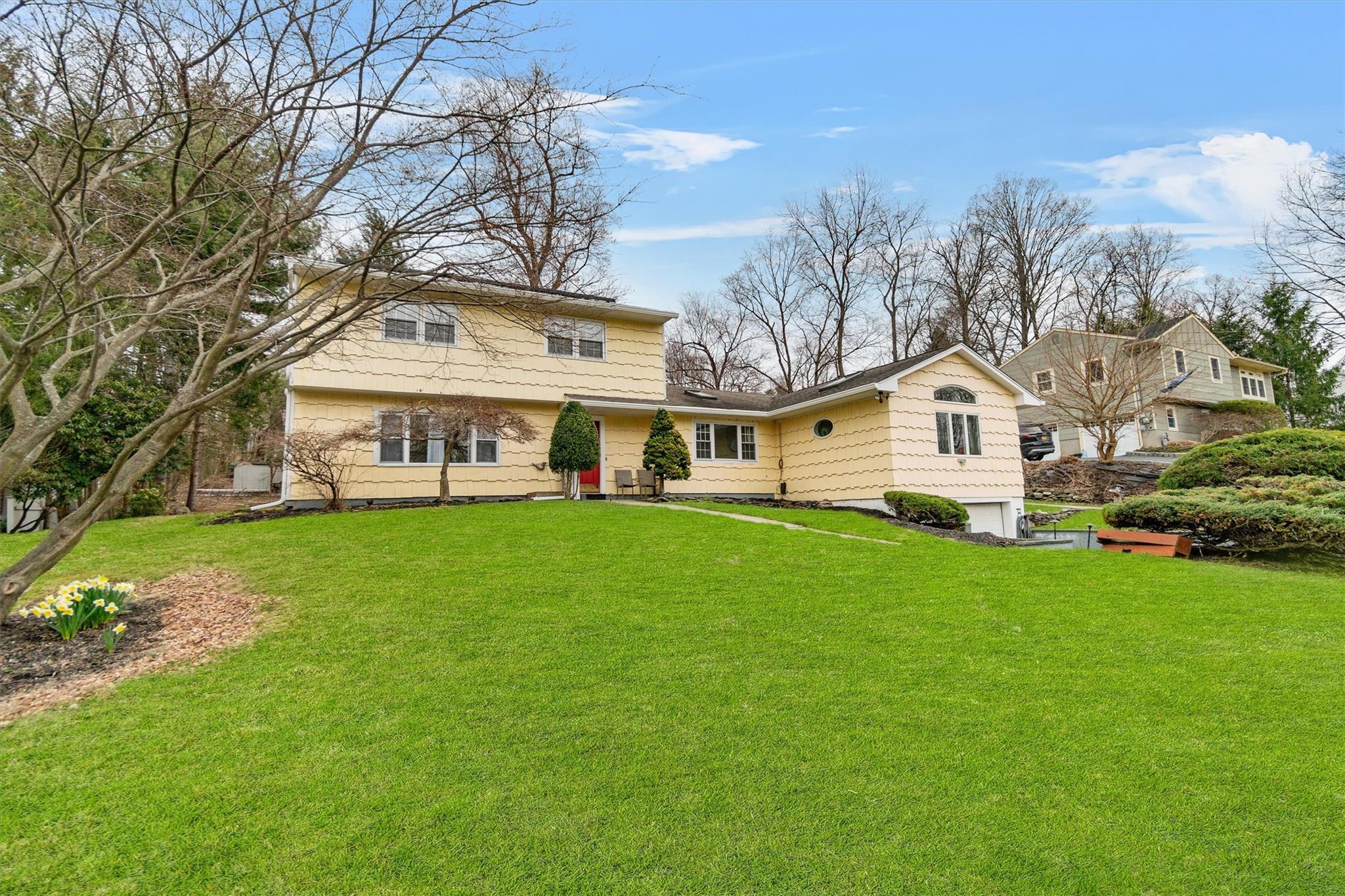 Single Family Southern  Orange County, NY 10990, MLS-840908-2