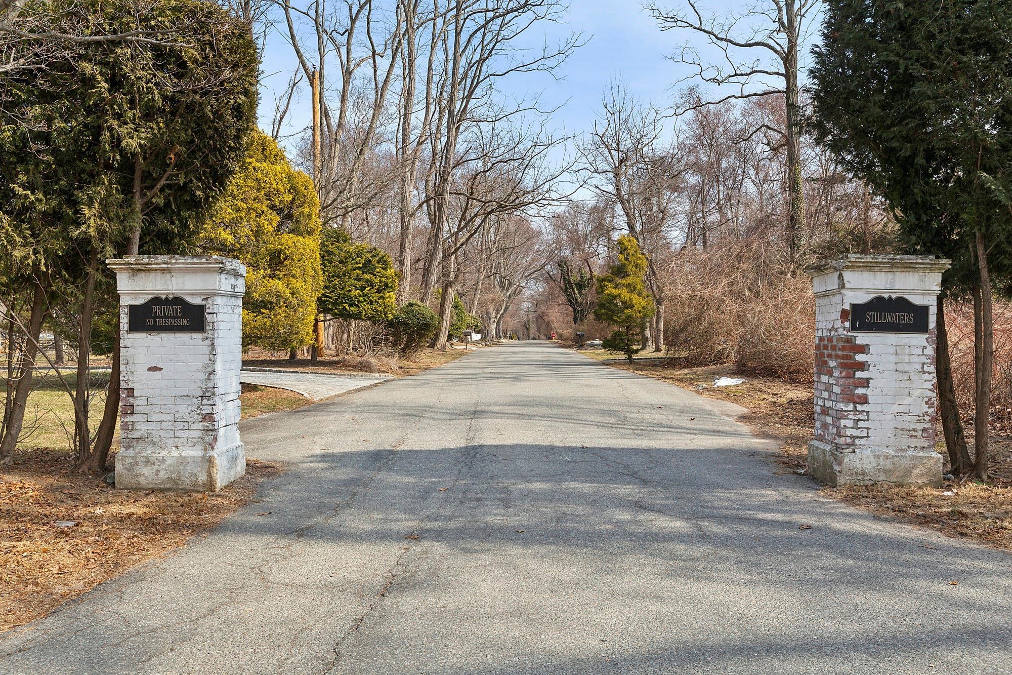 Single Family Stillwater  Suffolk County, NY 11780, MLS-840919-11