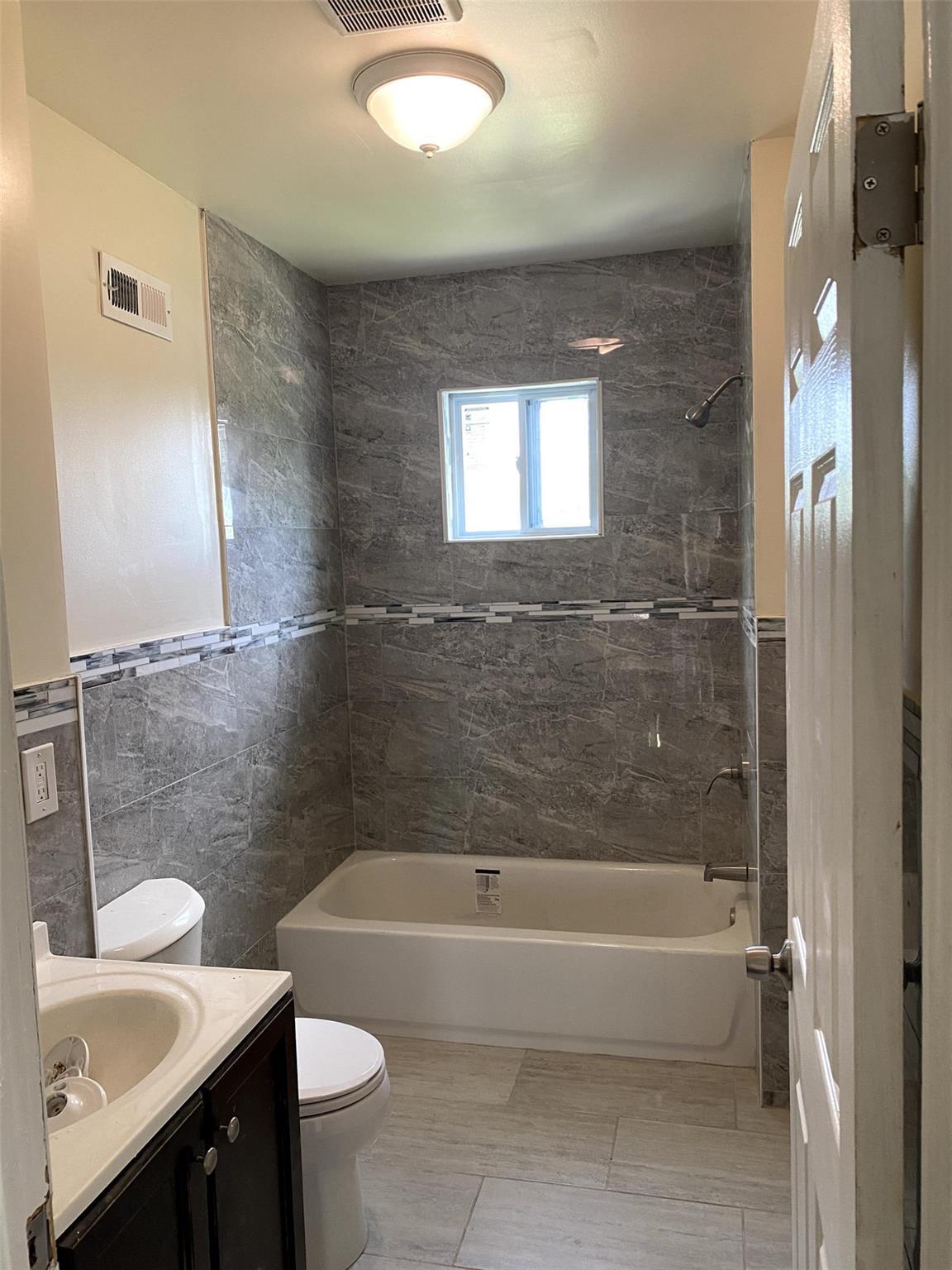 Single Family Highland  Orange County, NY 10940, MLS-840955-13