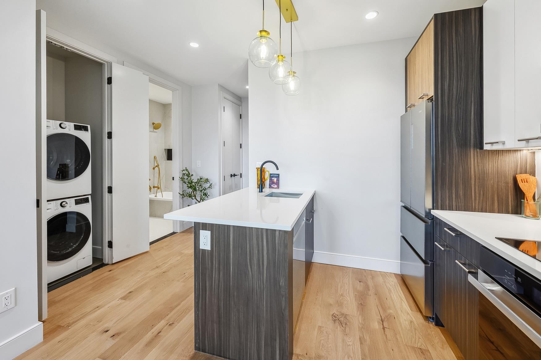 Apartment Pelham Parkway  Bronx, NY 10470, MLS-840991-9