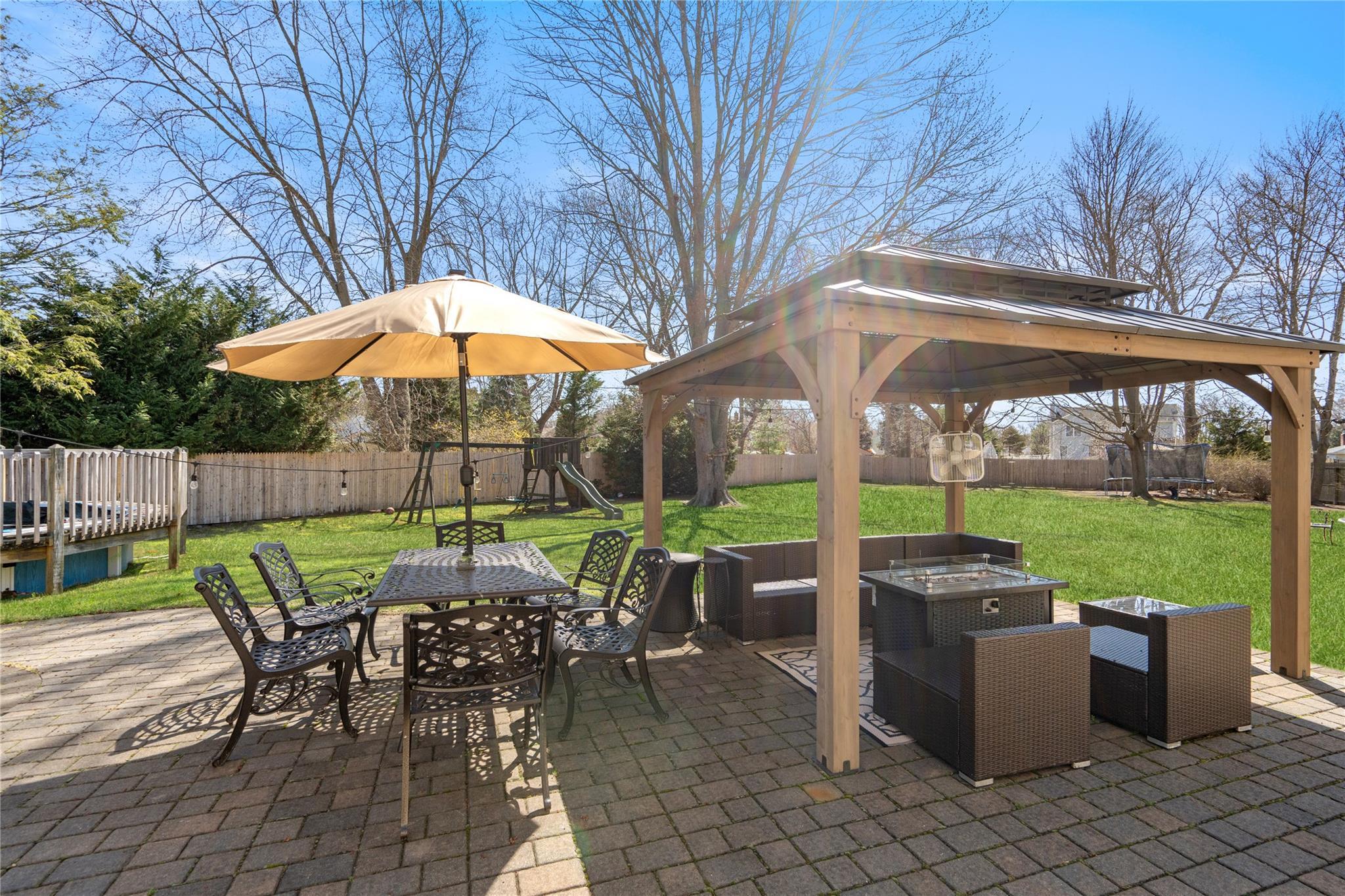 Single Family Mary Lu  Suffolk County, NY 11742, MLS-840993-39