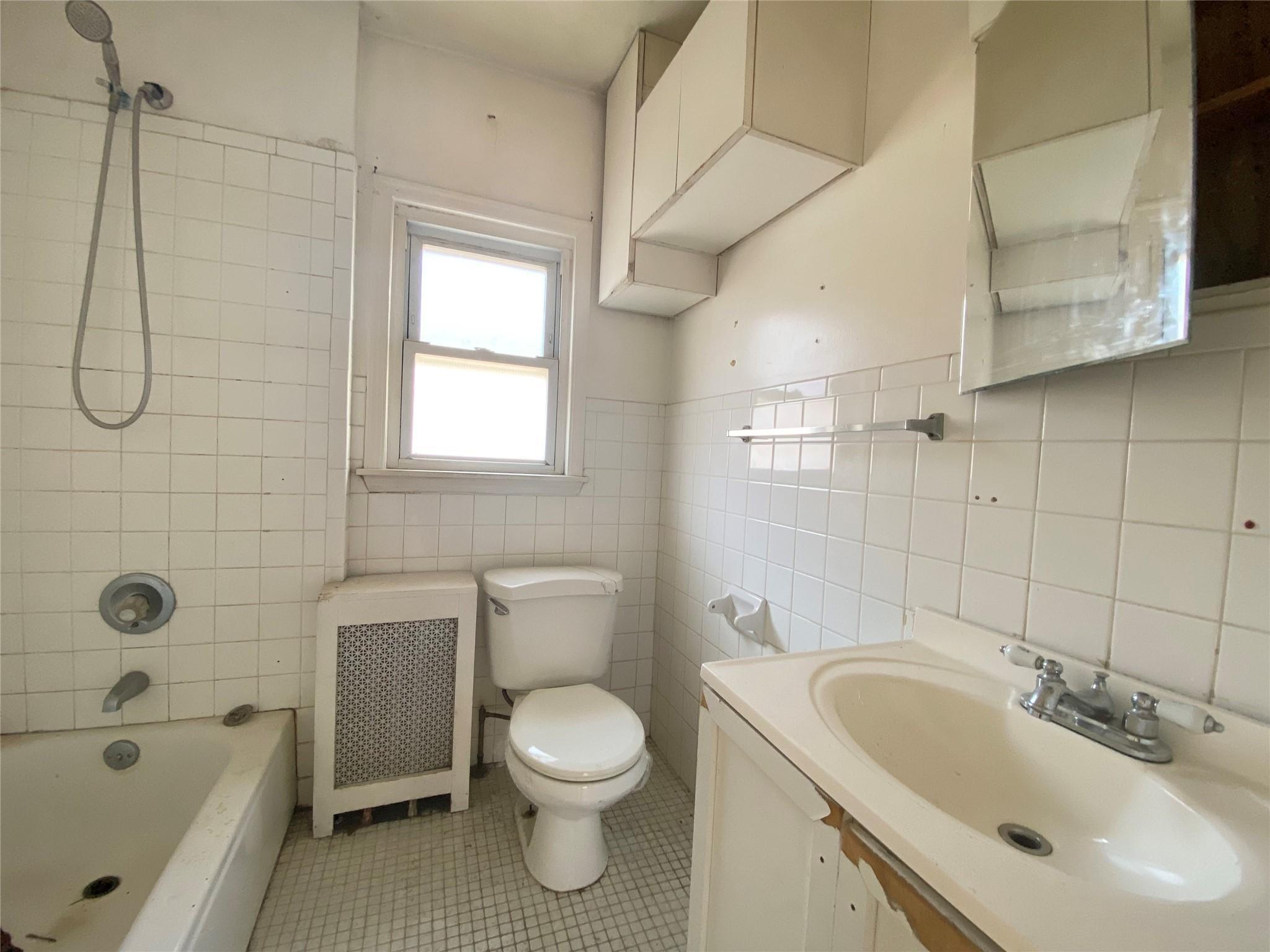 Coop Alden  Bronx, NY 10465, MLS-841008-6