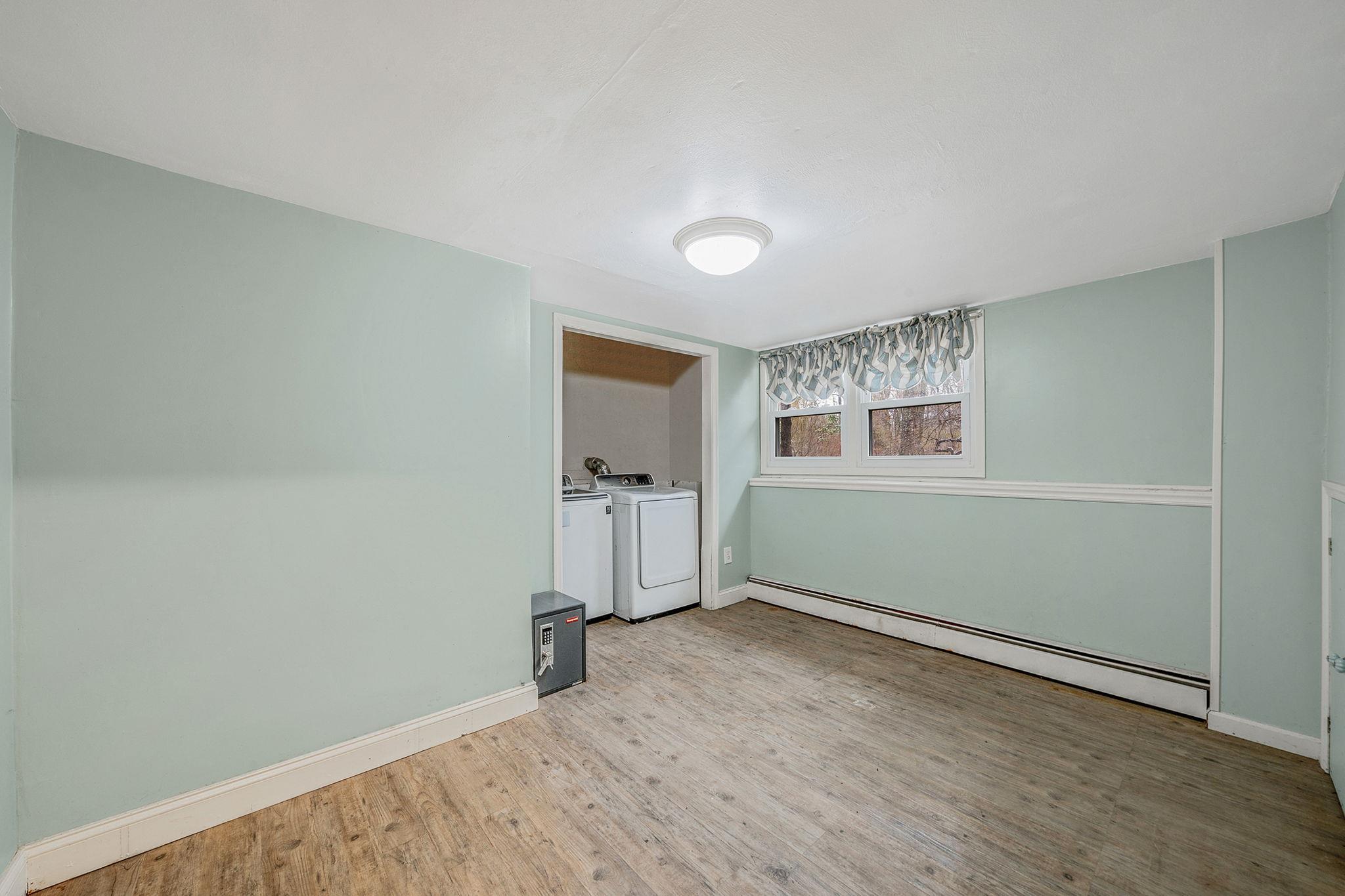 Single Family Woodlot  Suffolk County, NY 11961, MLS-841023-34