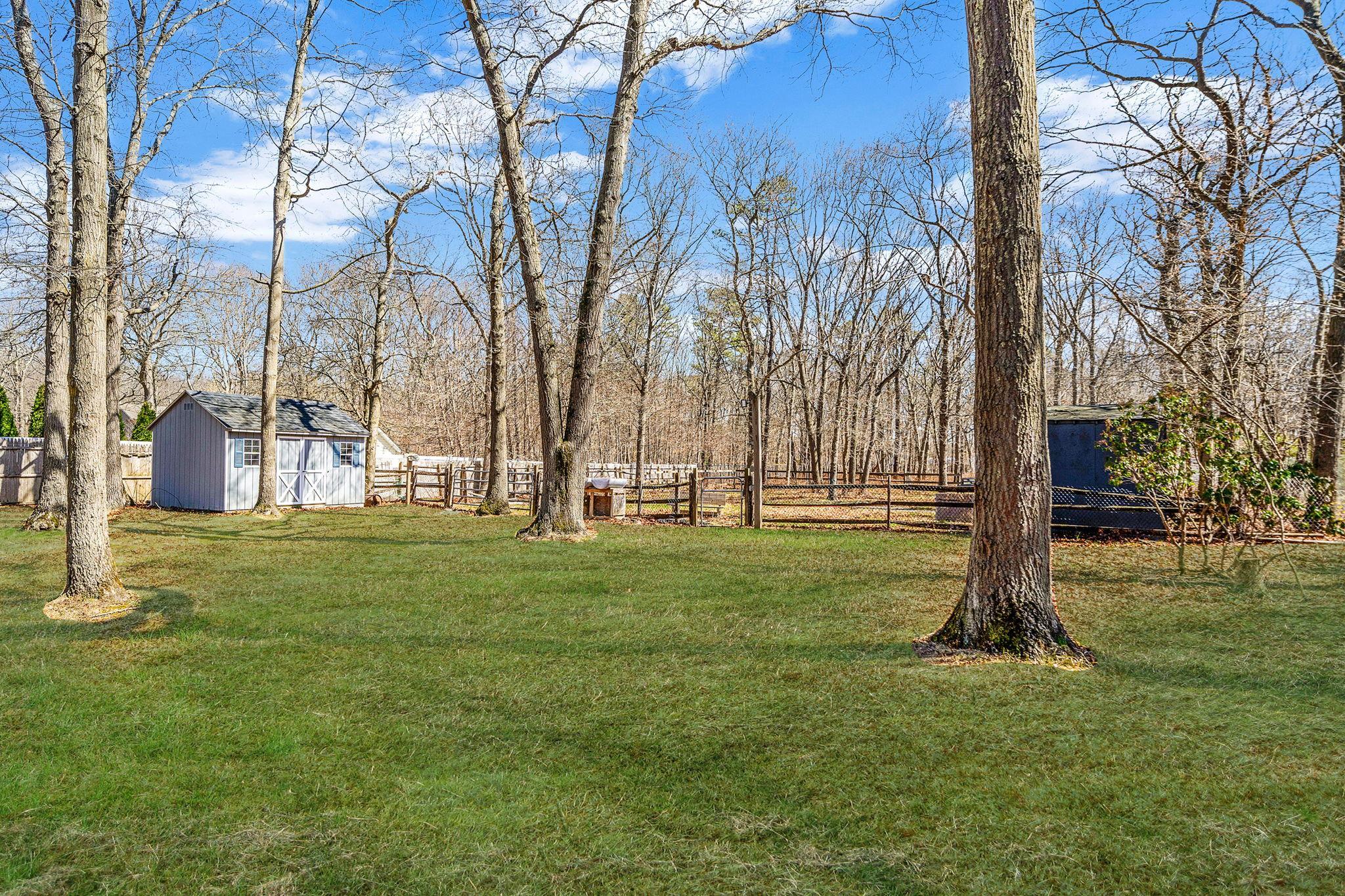 Single Family Woodlot  Suffolk County, NY 11961, MLS-841023-41
