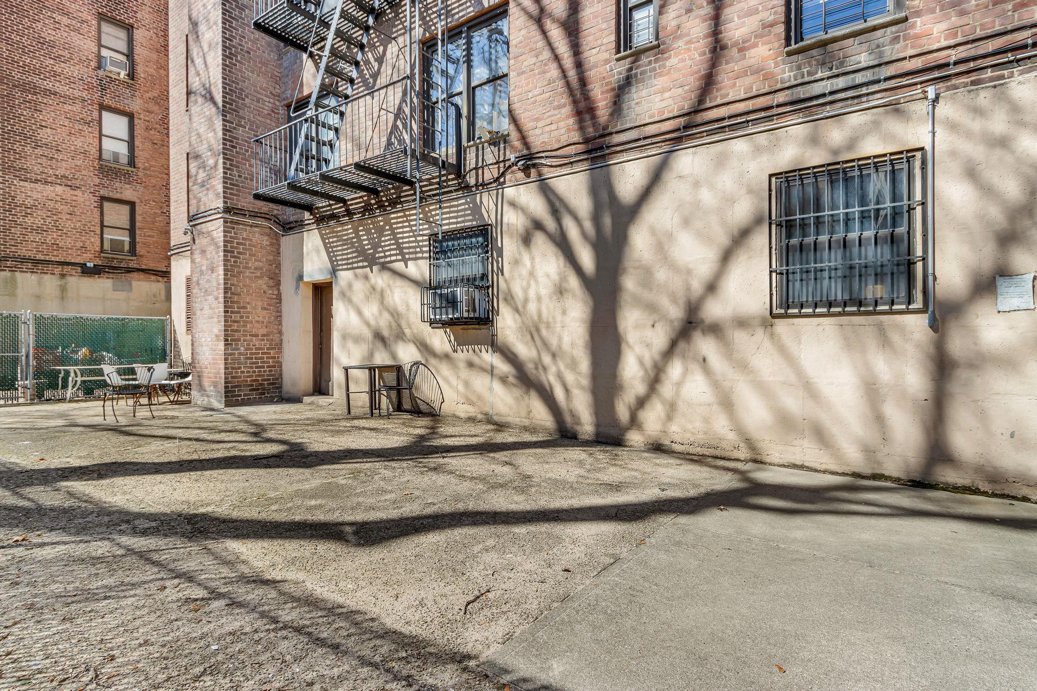 Coop Bailey  Bronx, NY 10463, MLS-841035-19