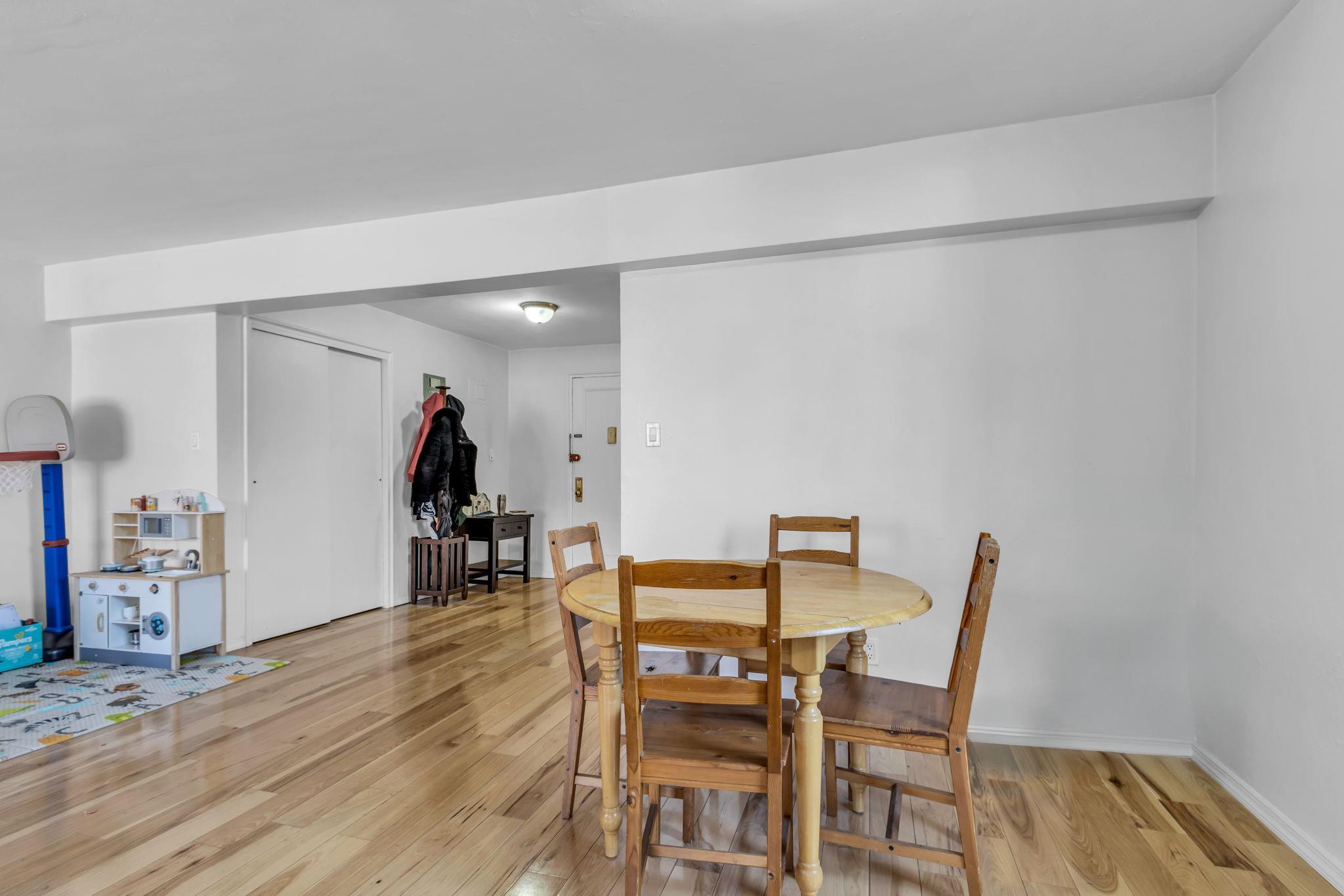 Coop Bailey  Bronx, NY 10463, MLS-841035-5