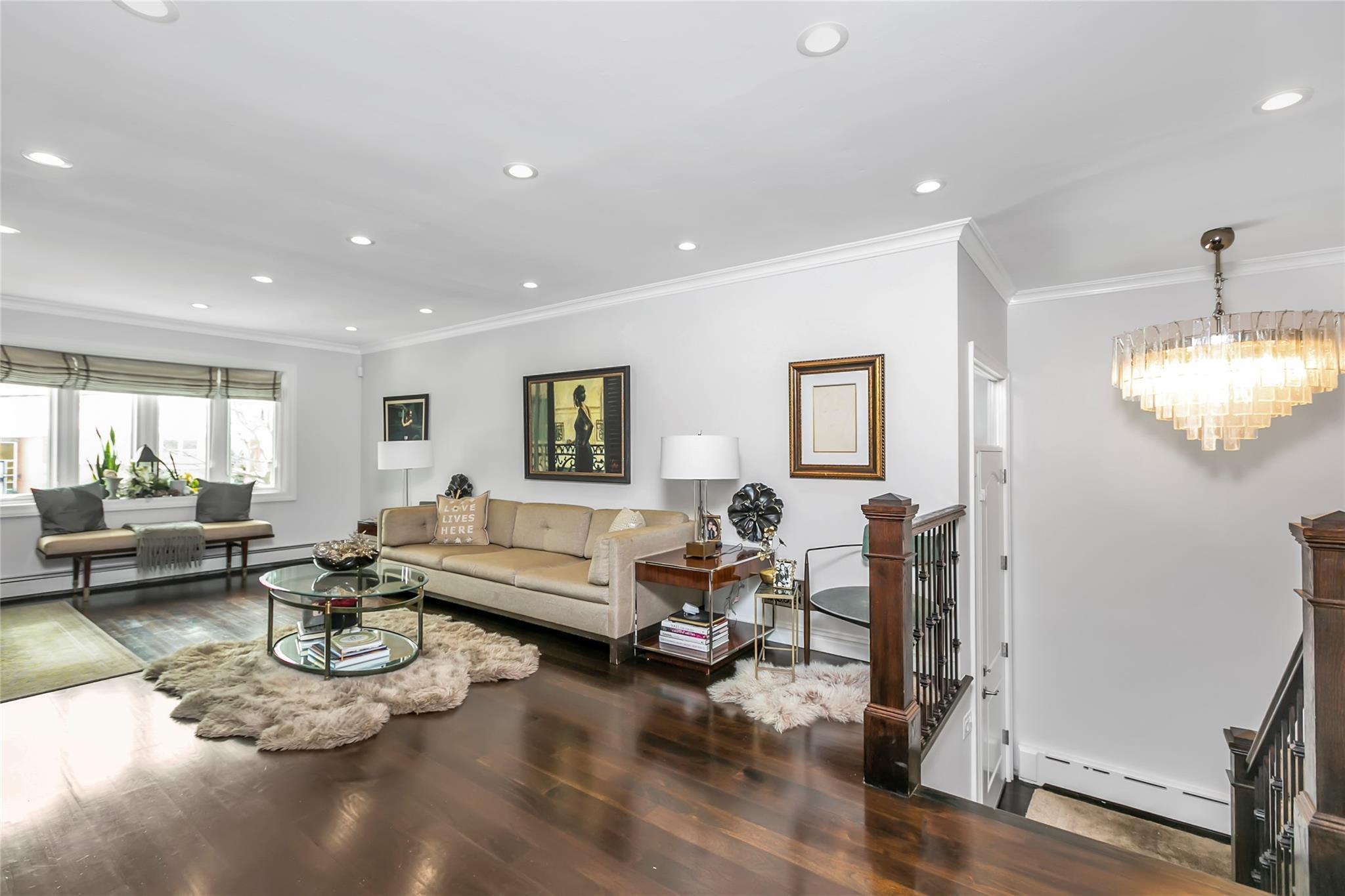 Single Family 11  Queens, NY 11357, MLS-841066-3