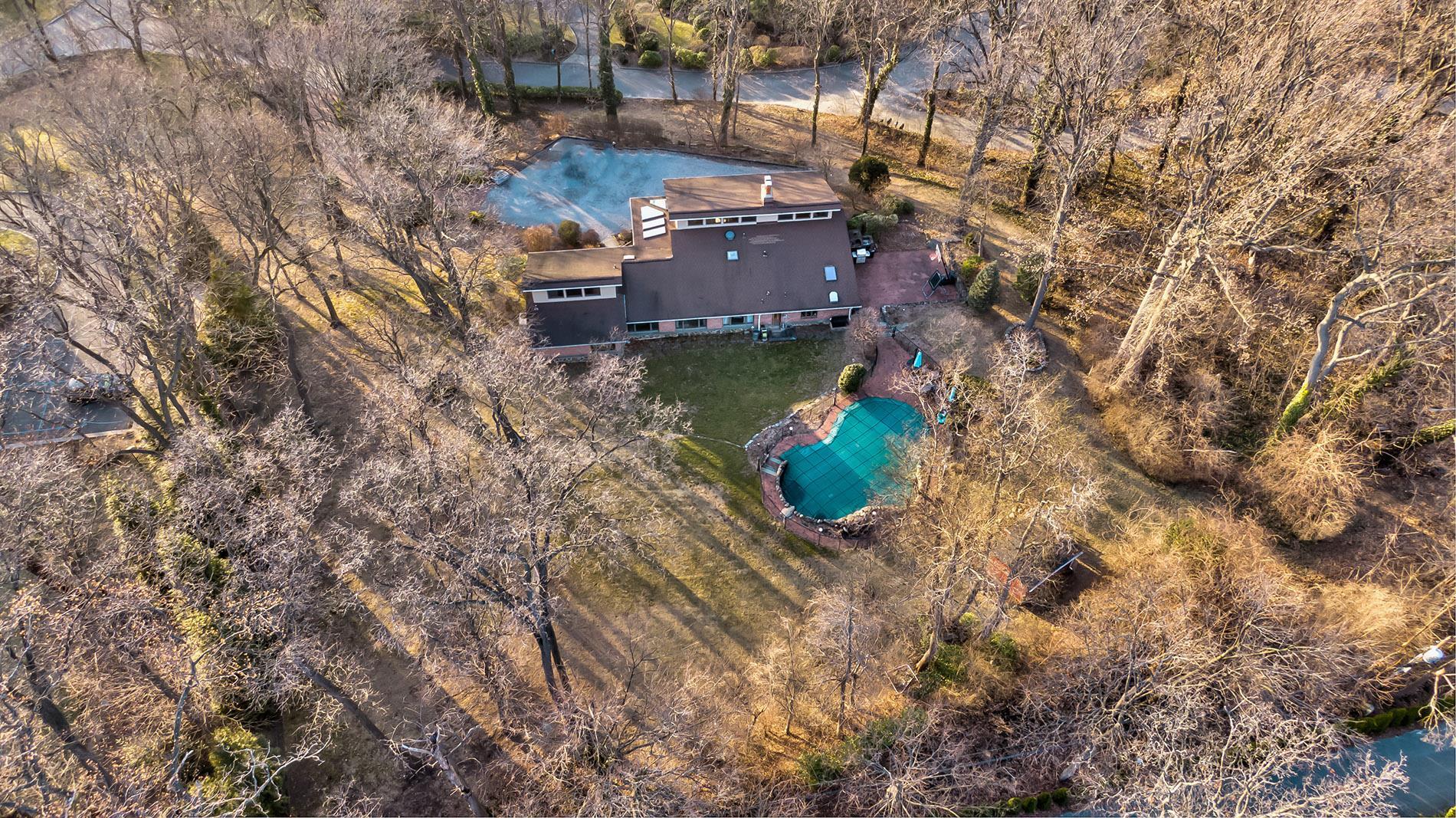 Single Family Sloanes  Nassau County, NY 11050, MLS-841069-18