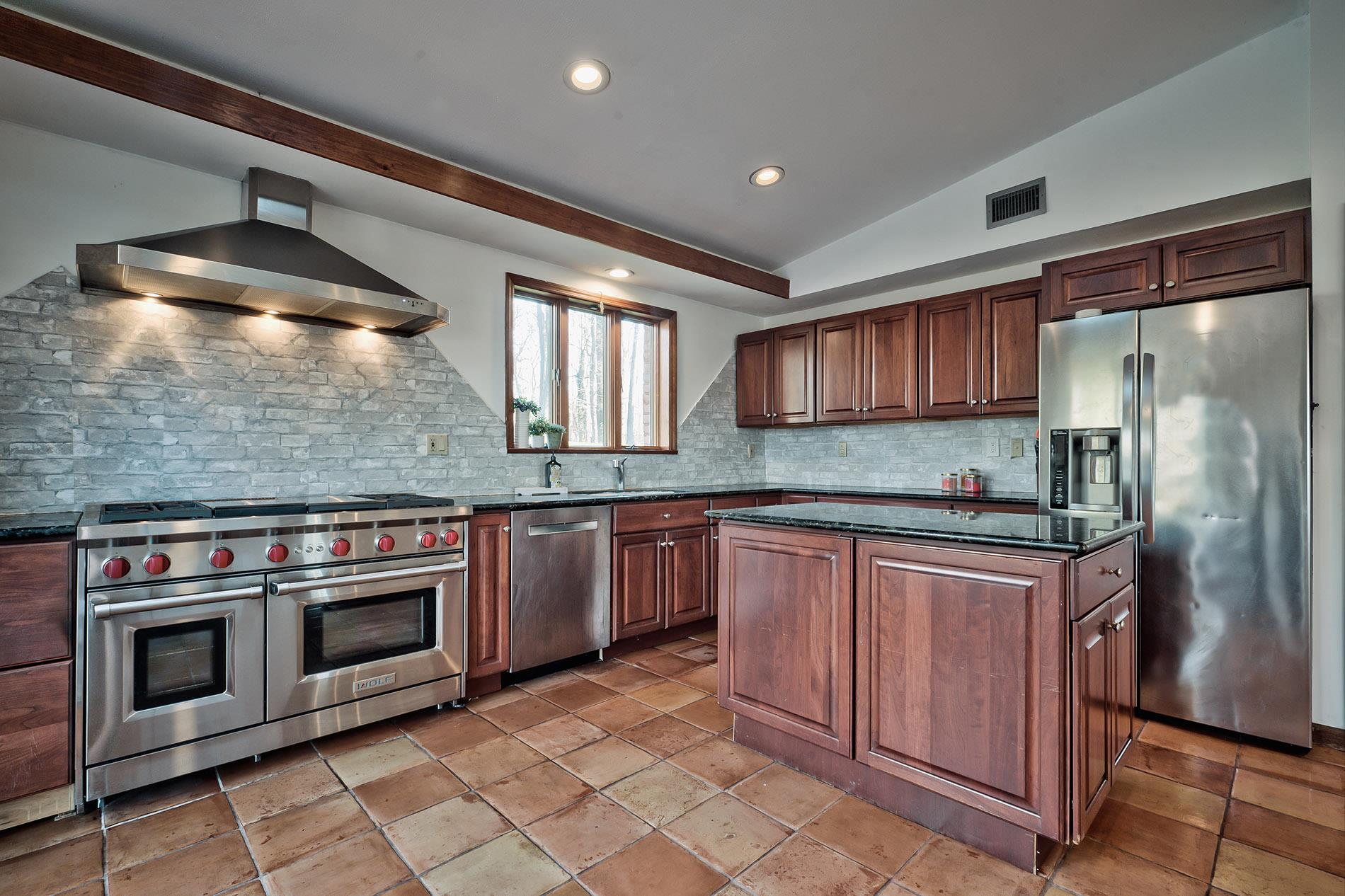 Single Family Sloanes  Nassau County, NY 11050, MLS-841069-7