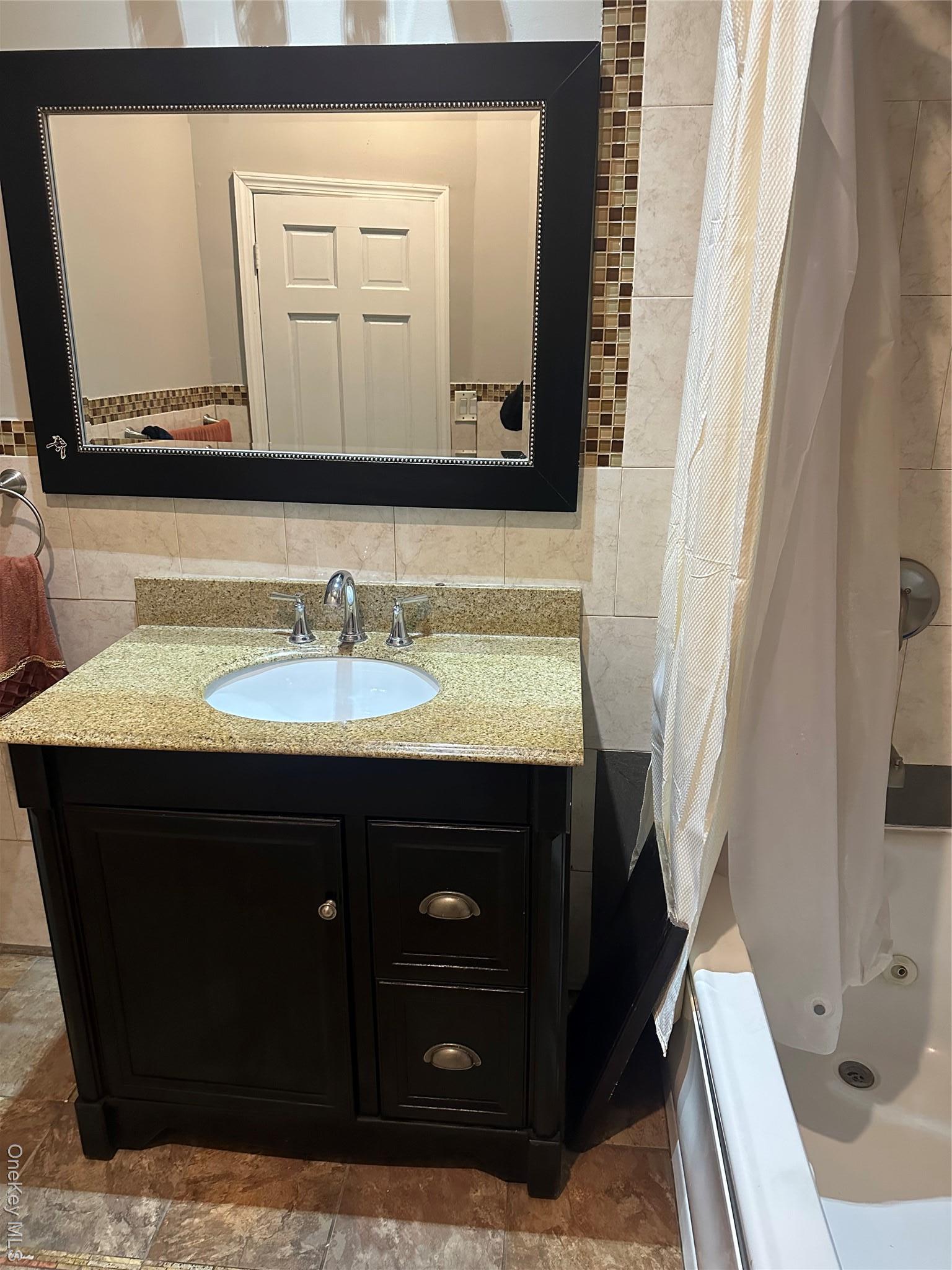 Single Family 91st Queens, NY 11418, MLS-841077-9