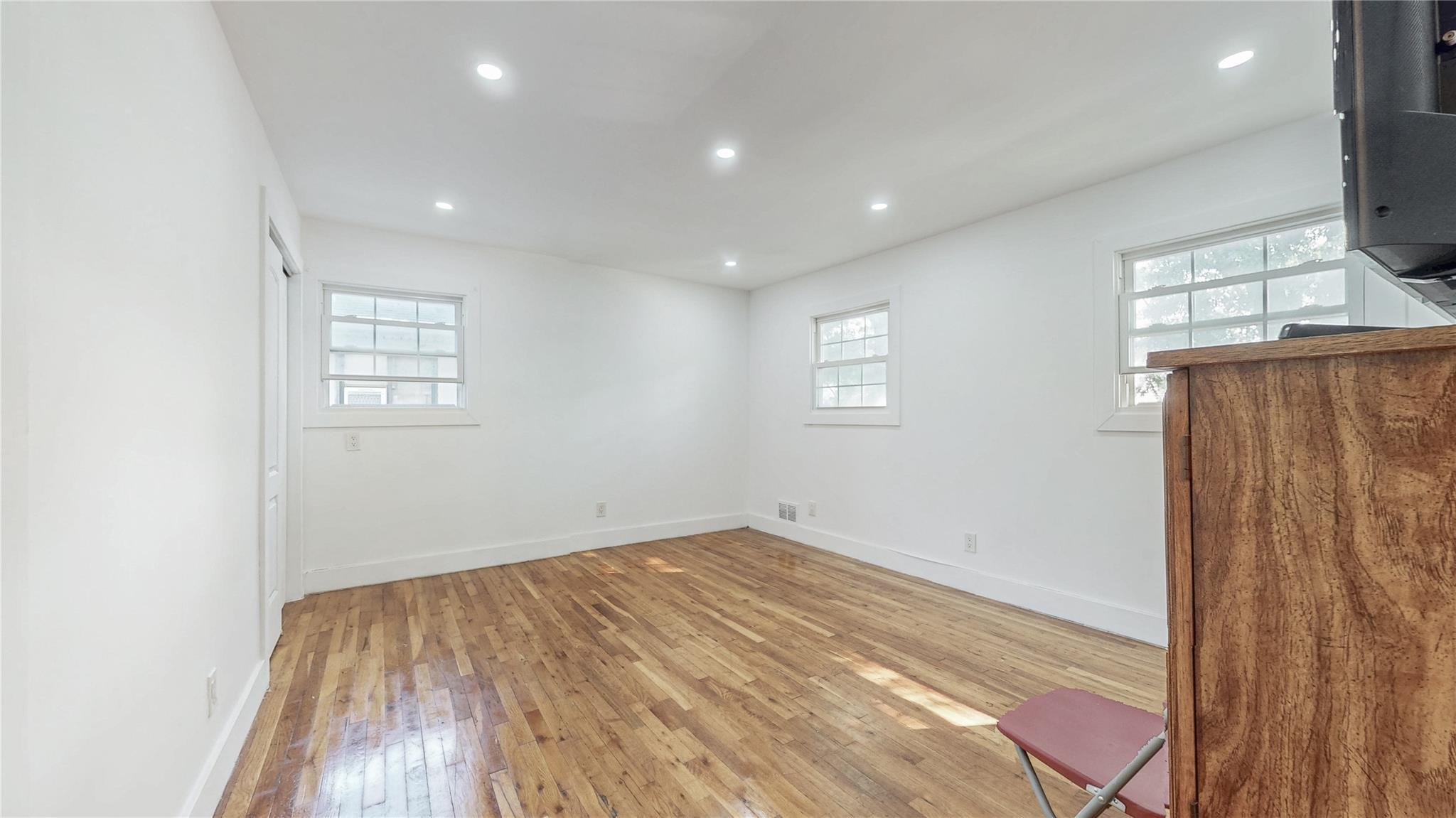Single Family 175th  Queens, NY 11433, MLS-841094-13