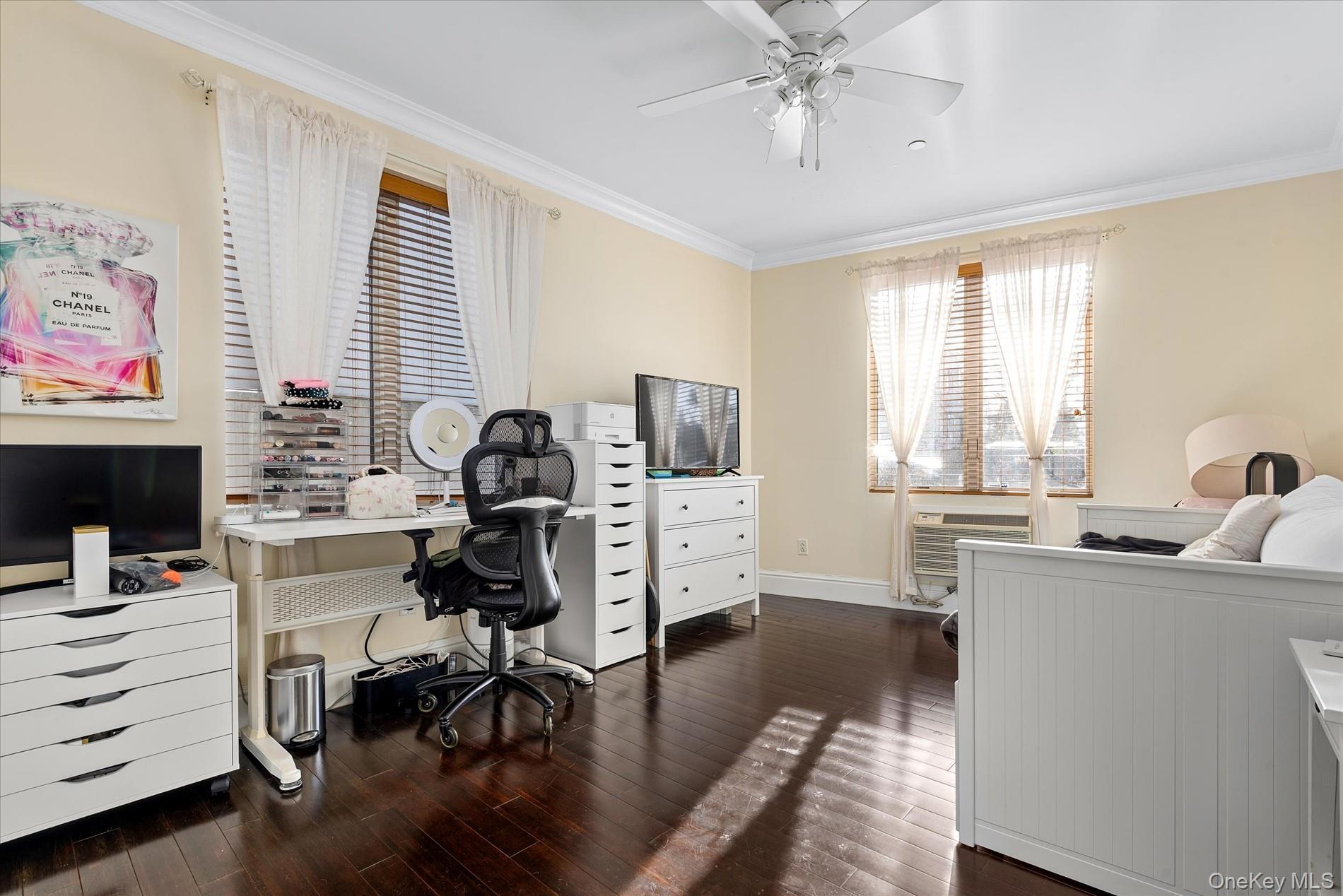 Condo 69th  Queens, NY 11379, MLS-841098-8