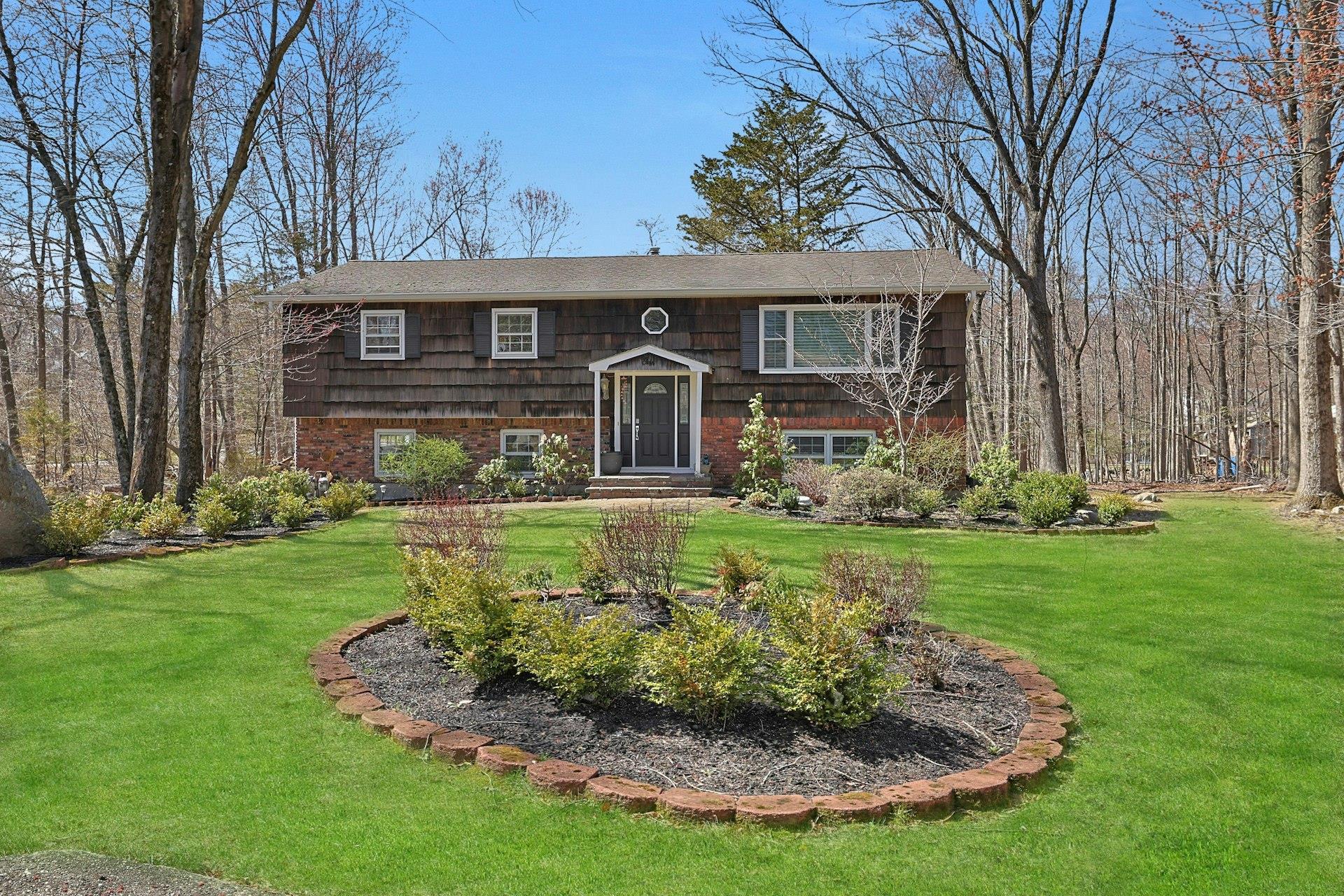 Single Family Sherwood Ridge  Rockland County, NY 10901, MLS-841136-26