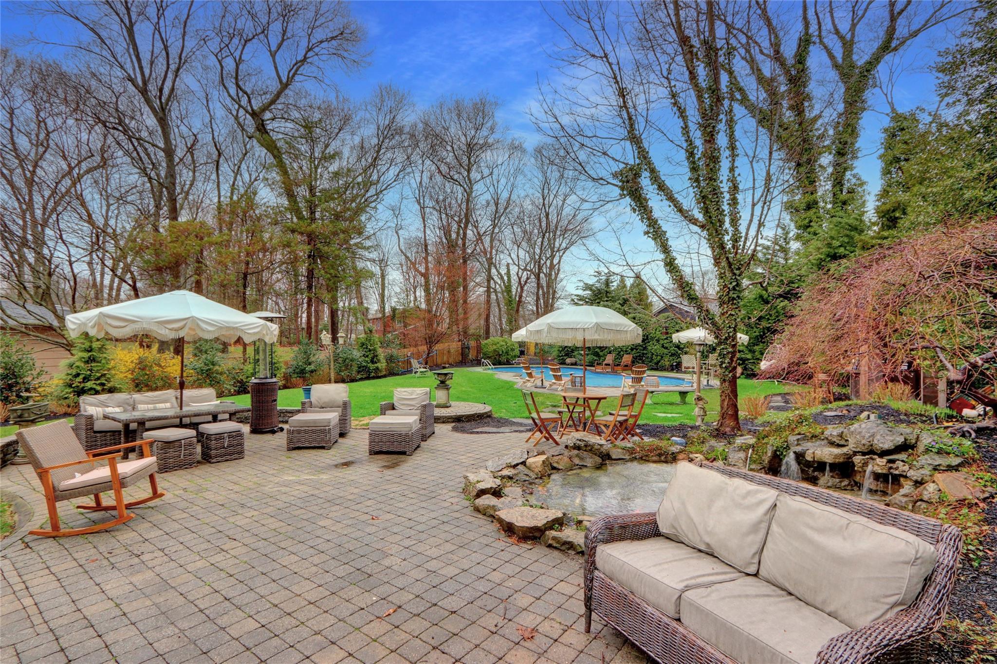 Single Family Marbeth  Suffolk County, NY 11764, MLS-841140-5