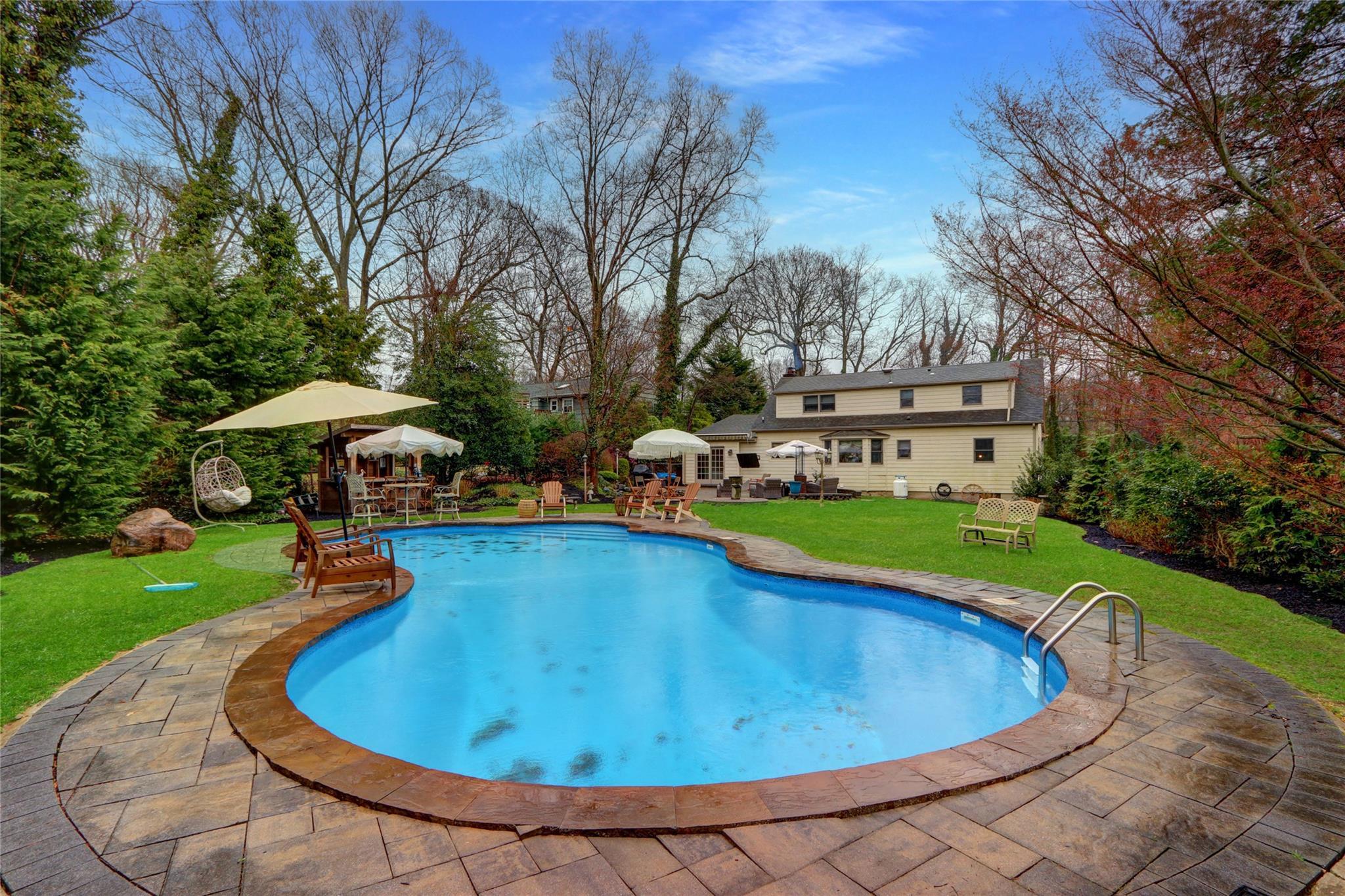 Single Family Marbeth  Suffolk County, NY 11764, MLS-841140-6
