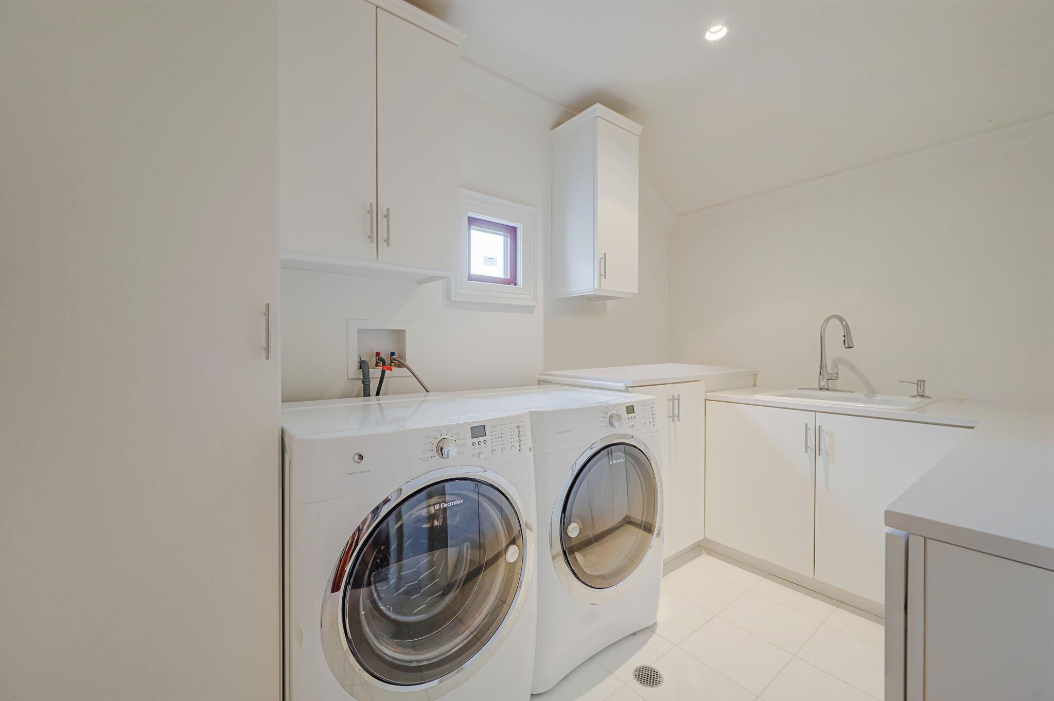 Single Family Short Beach  Suffolk County, NY 11780, MLS-841159-35