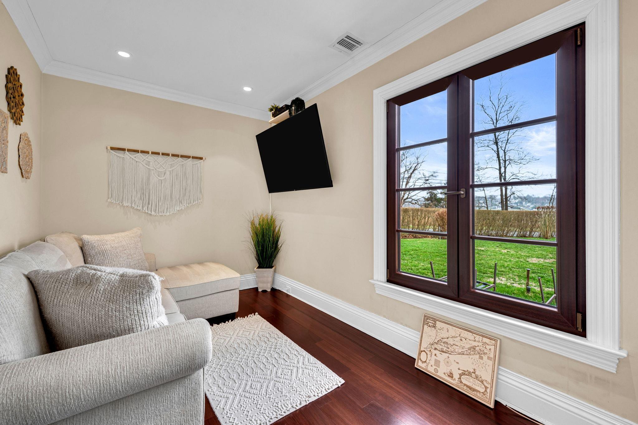 Single Family Short Beach  Suffolk County, NY 11780, MLS-841159-46