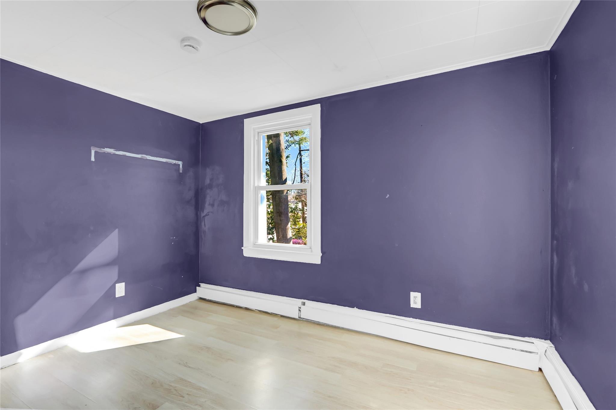 Single Family Leona  Nassau County, NY 11560, MLS-841163-8