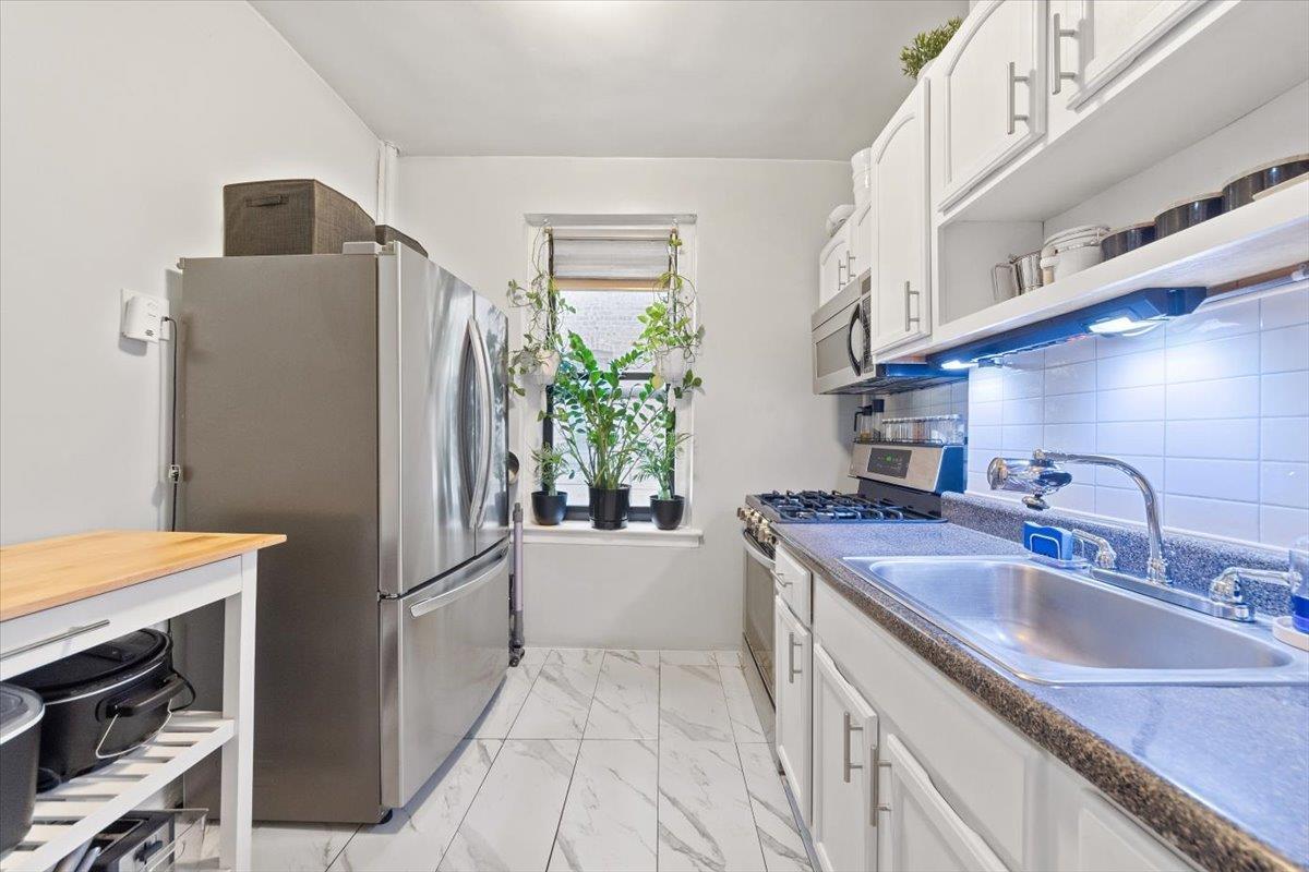 Coop Holland  Bronx, NY 10462, MLS-841183-10