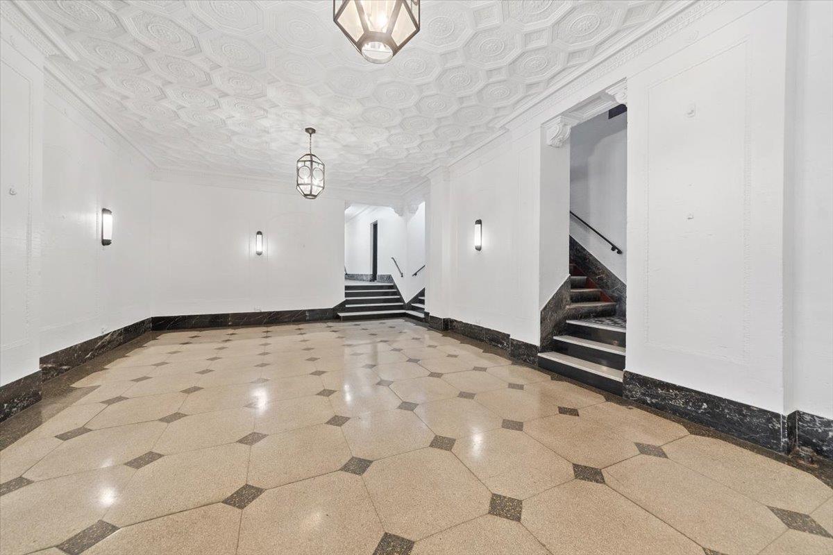 Coop Holland  Bronx, NY 10462, MLS-841183-3