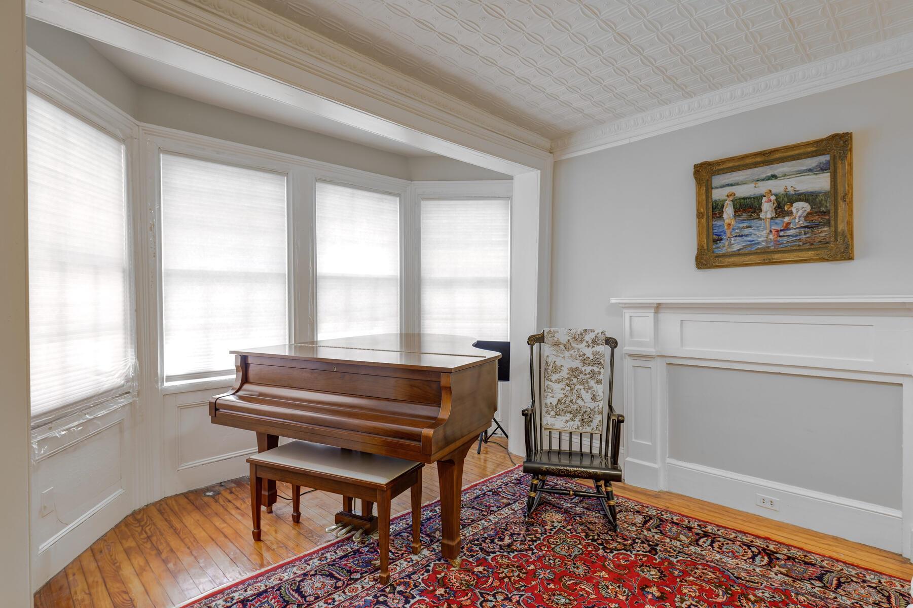 Single Family Post  Nassau County, NY 11568, MLS-841198-16