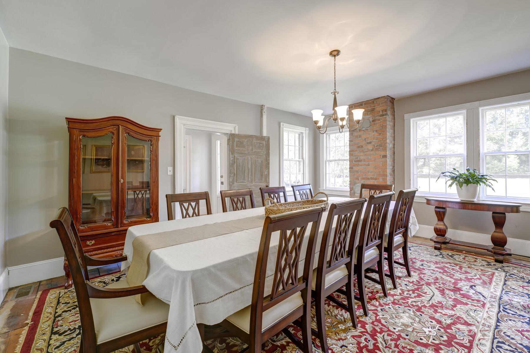 Single Family Post  Nassau County, NY 11568, MLS-841198-6