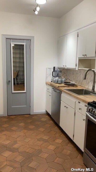 Single Family 66th  Queens, NY 11374, MLS-841204-18
