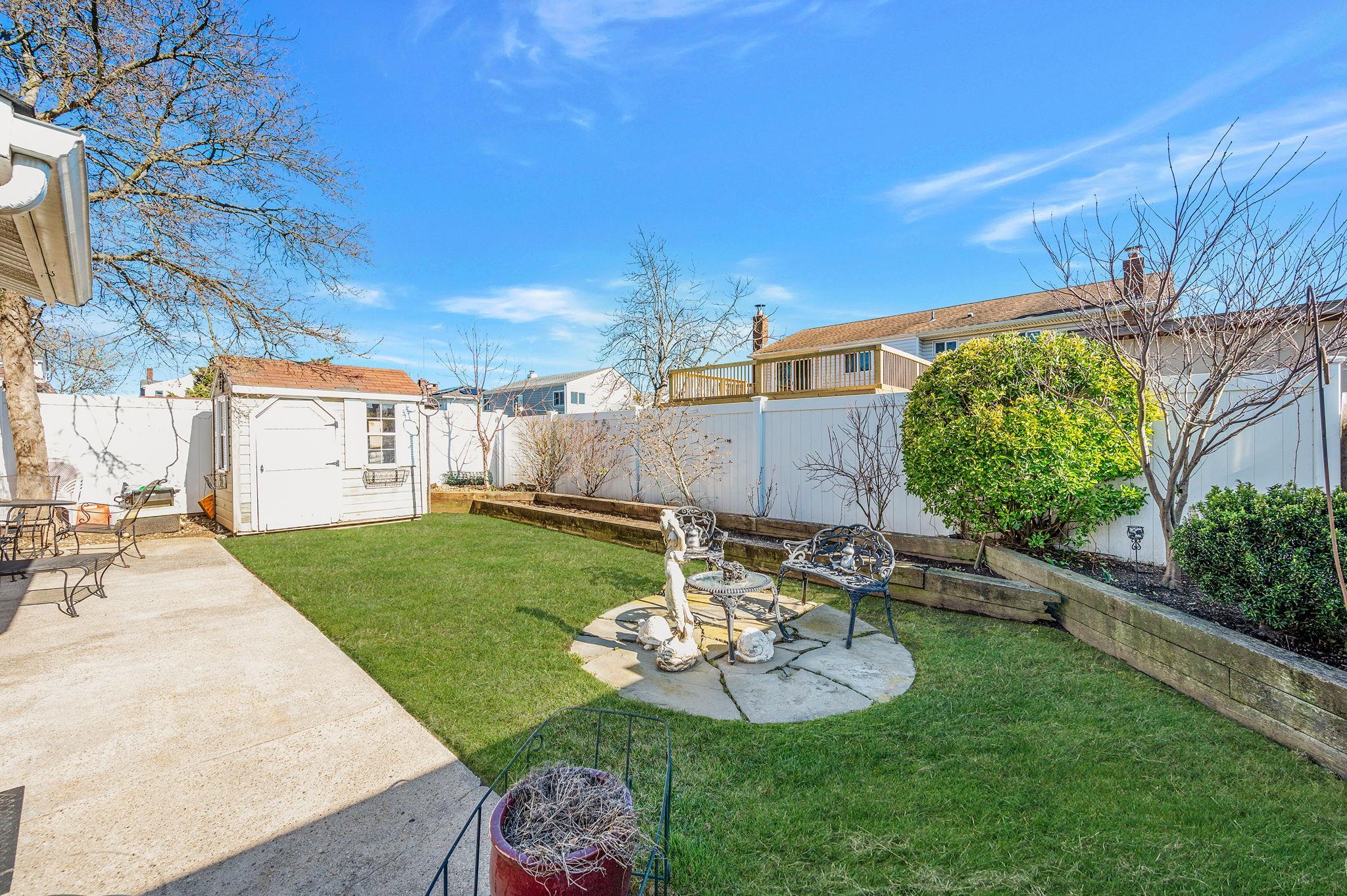 Single Family Neptune  Suffolk County, NY 11757, MLS-841224-23