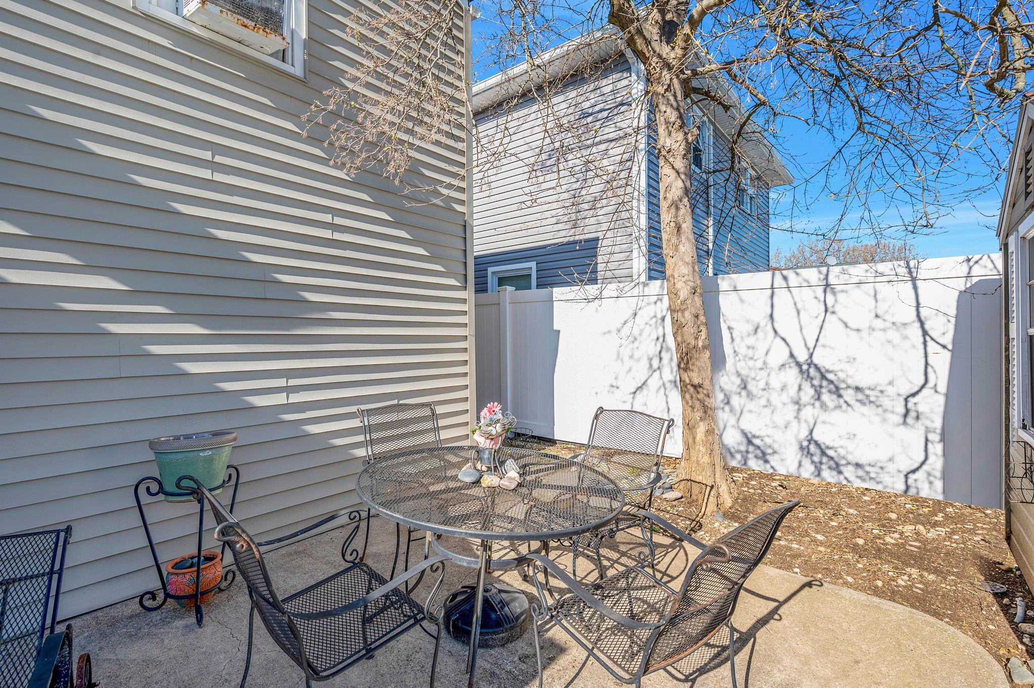 Single Family Neptune  Suffolk County, NY 11757, MLS-841224-27