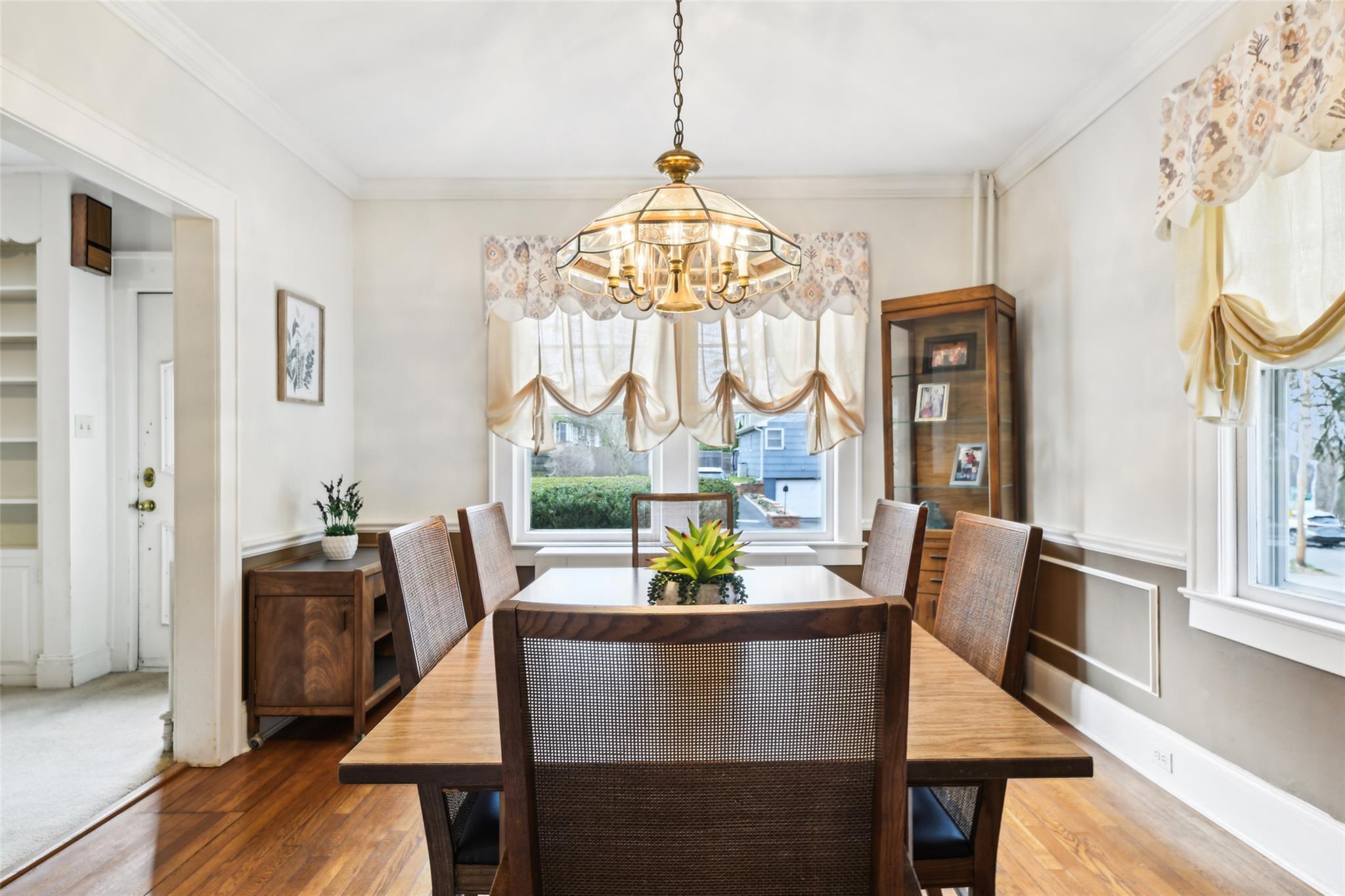 Single Family Seaview  Suffolk County, NY 11768, MLS-841229-11