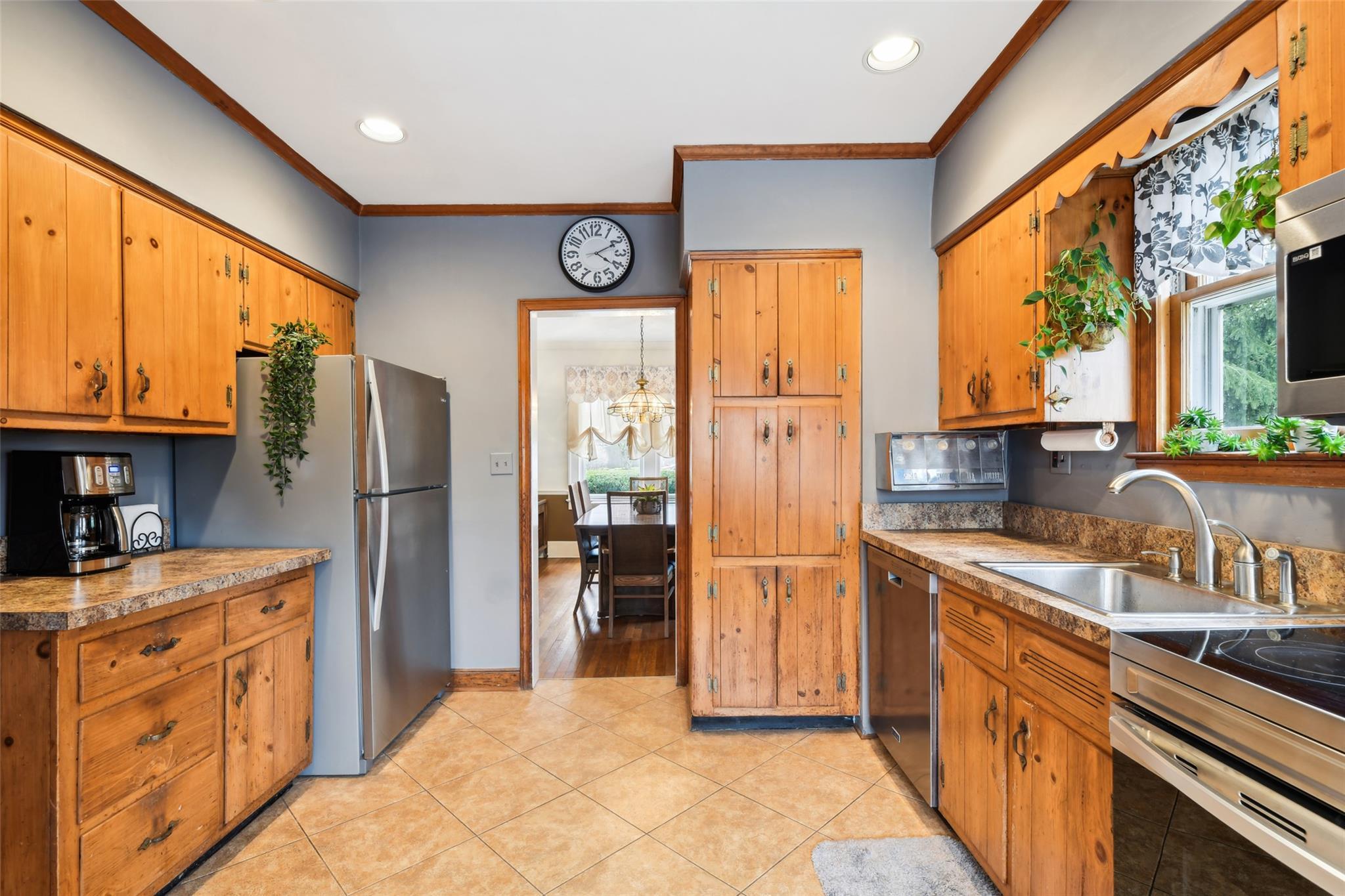 Single Family Seaview  Suffolk County, NY 11768, MLS-841229-13