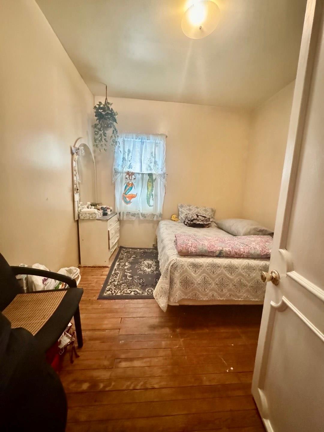 Single Family 86  Queens, NY 11421, MLS-841234-8