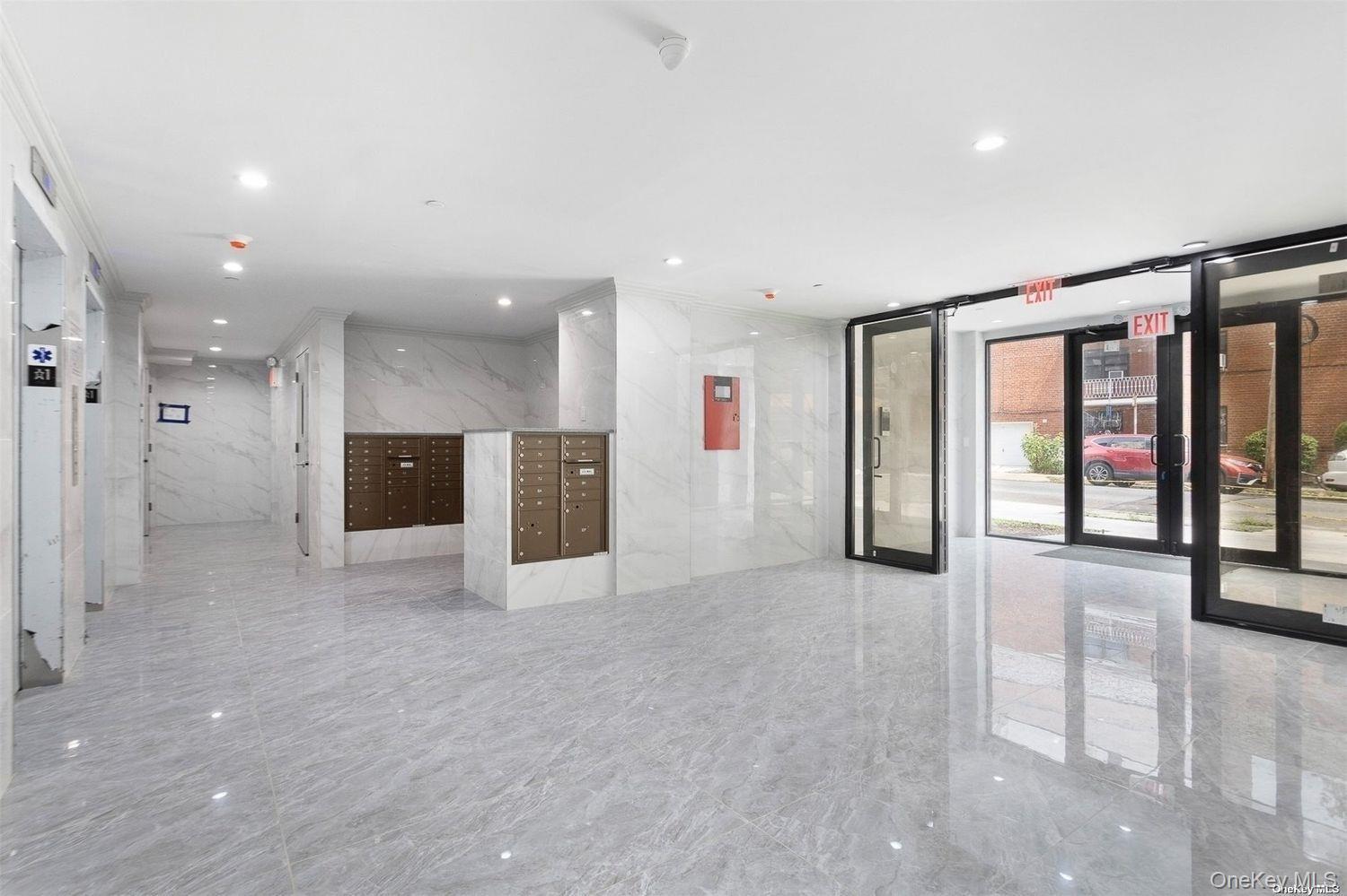 Condo Austin St  Queens, NY 11374, MLS-841237-6