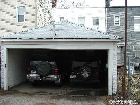Single Family 95th  Queens, NY 11416, MLS-841250-12