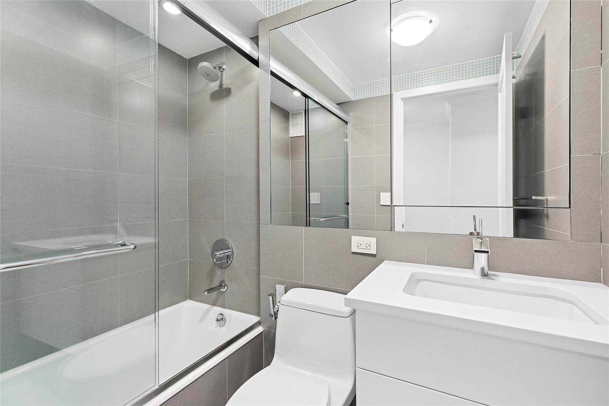 Coop 59th  Manhattan, NY 10022, MLS-841268-8
