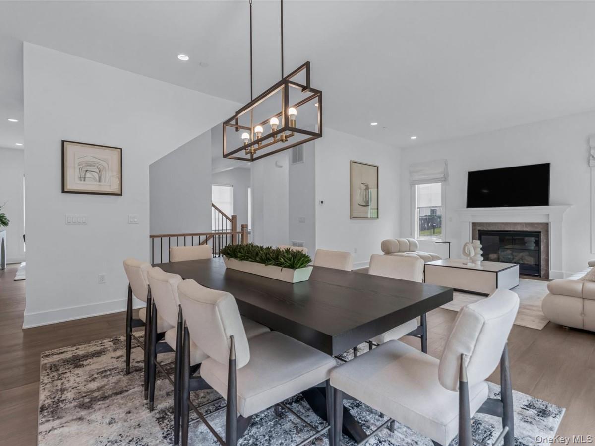 Condo Sequoia  Nassau County, NY 11030, MLS-841277-13