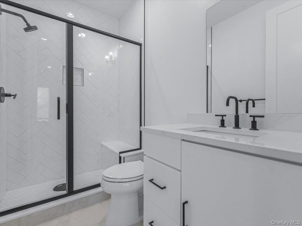 Condo Sequoia  Nassau County, NY 11030, MLS-841277-32