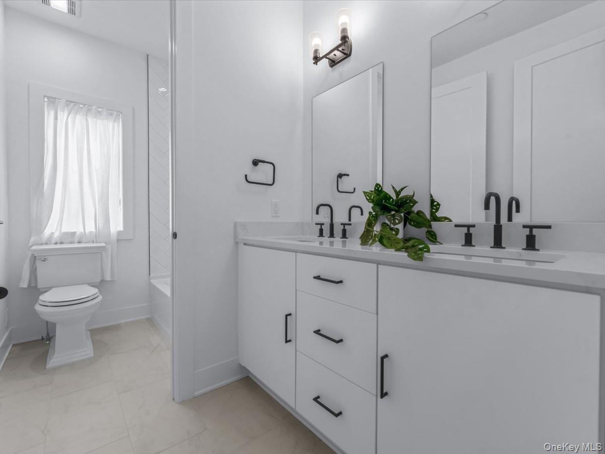 Condo Sequoia  Nassau County, NY 11030, MLS-841277-33