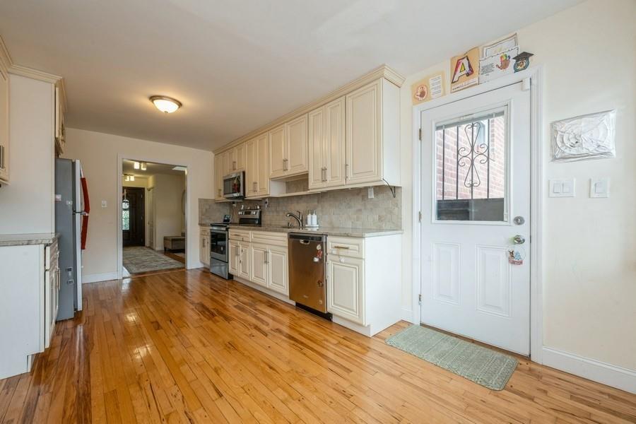 Single Family Nelson  Nassau County, NY 11590, MLS-841282-9
