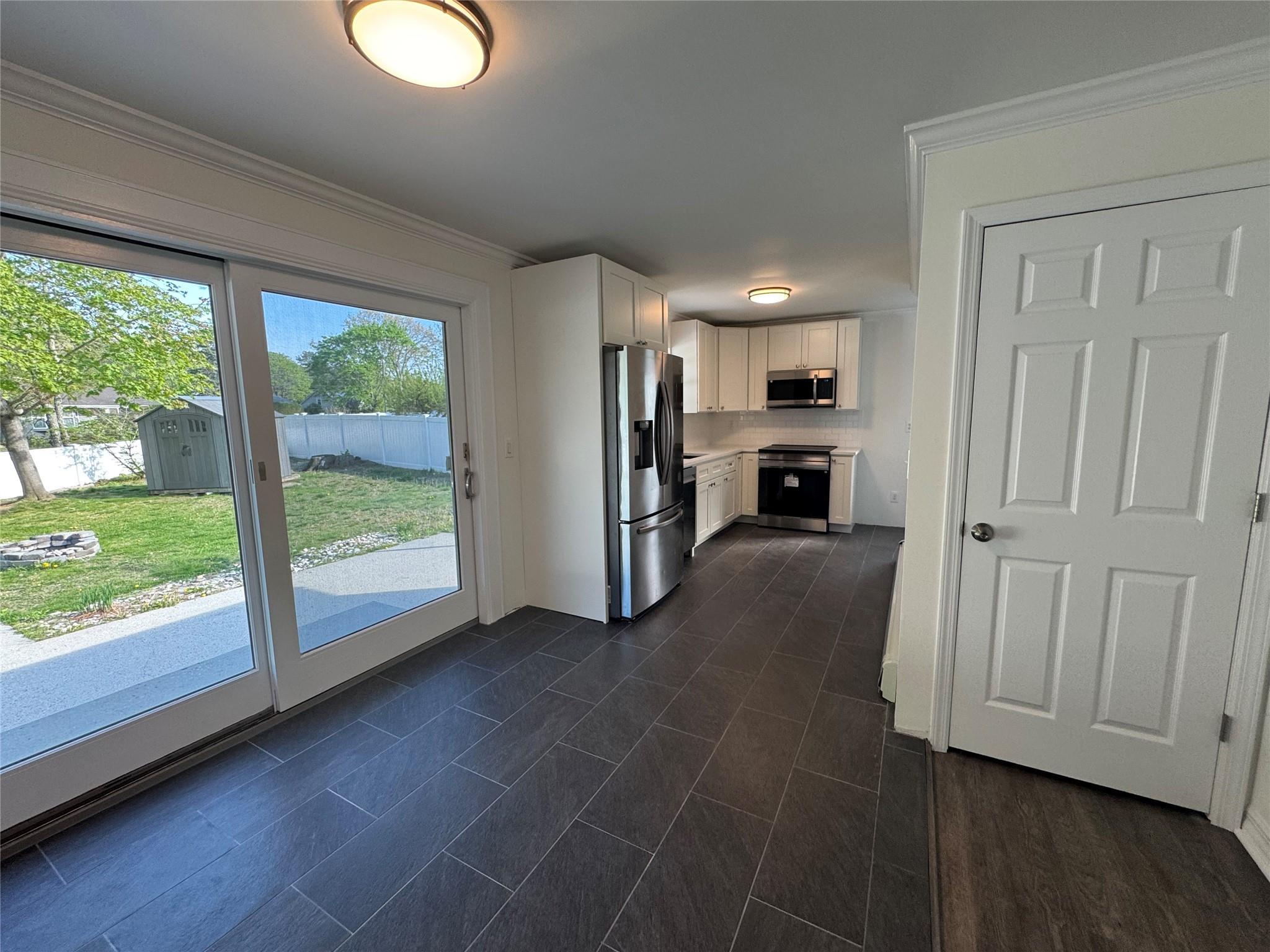 Single Family Lakeview  Suffolk County, NY 11901, MLS-841294-8