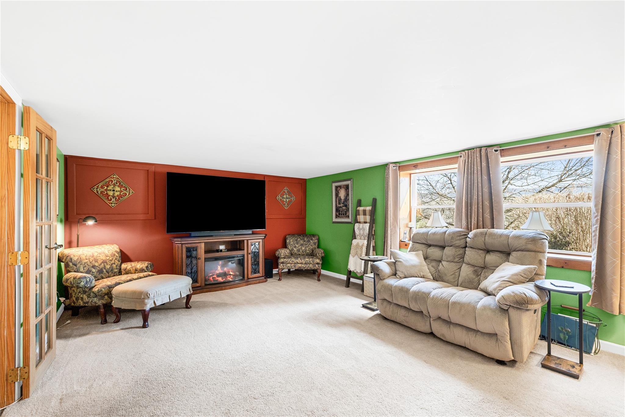 Single Family Pompeys Cave  Ulster County, NY 12440, MLS-841350-11